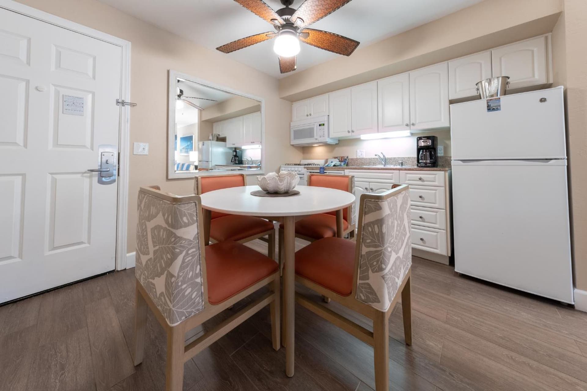 Southern California Beach Club gallery photo in Oceanside, CA — image 22