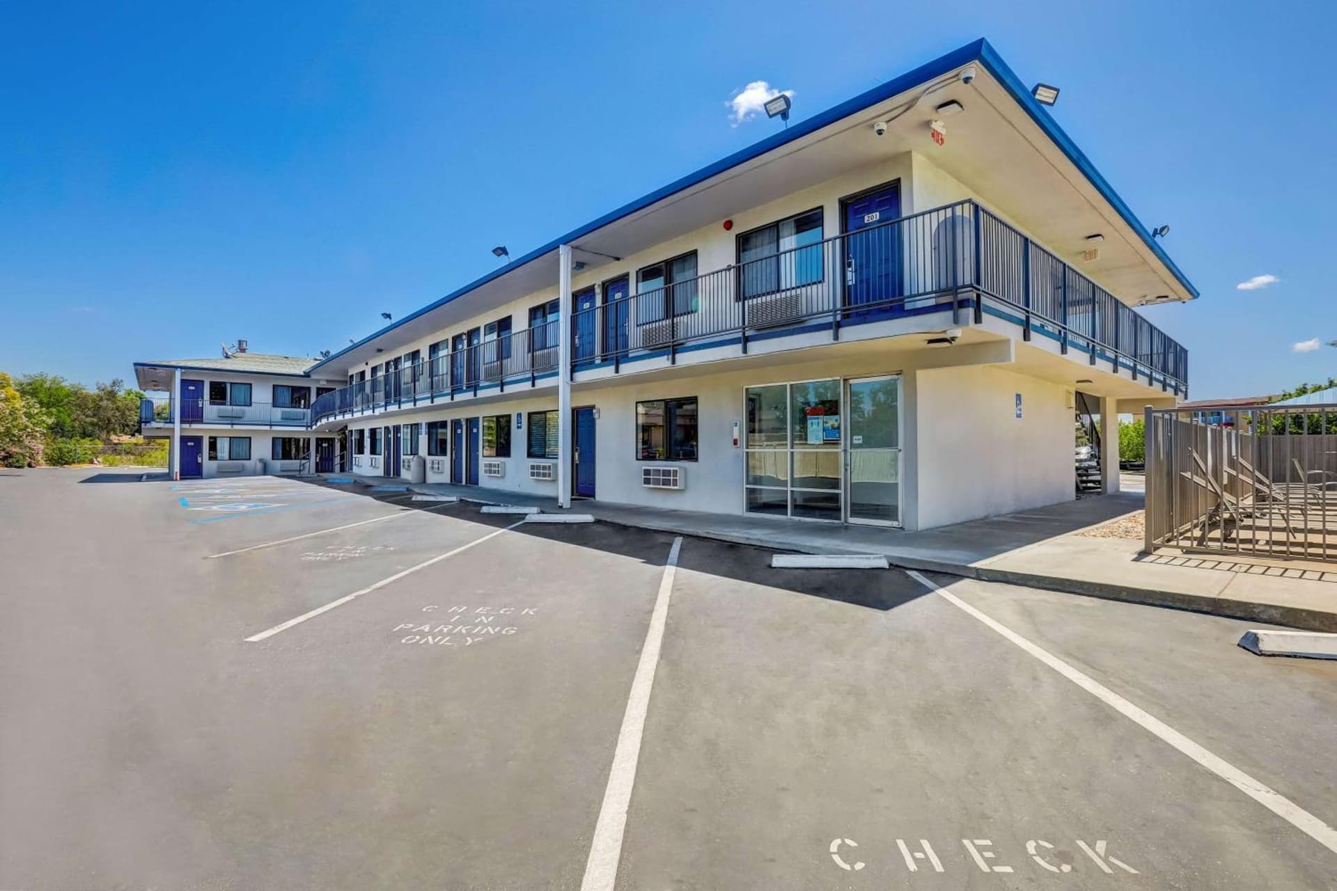 Motel 6-Red Bluff, CA featured exterior or lobby in Red Bluff, CA — similar hotel