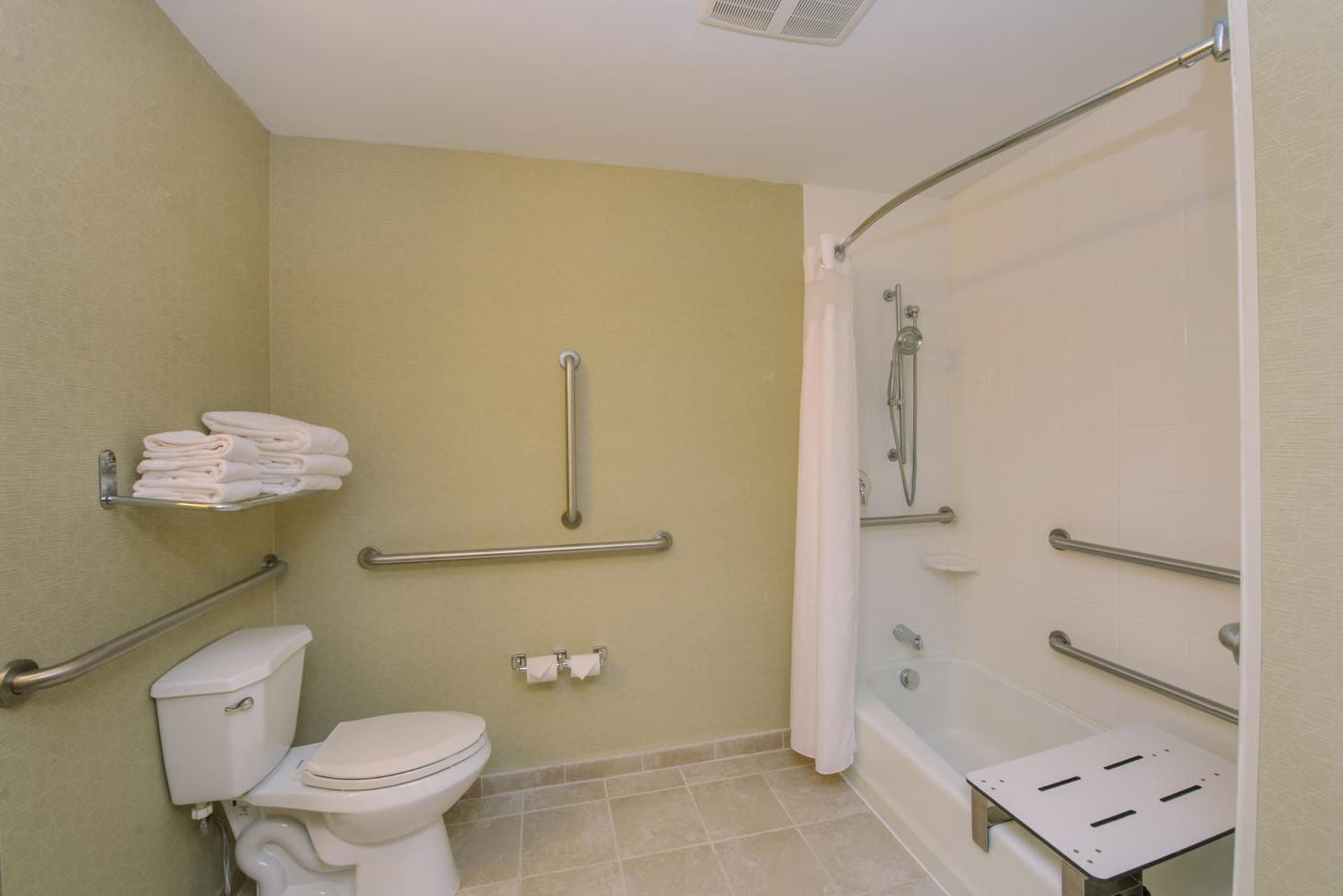 Holiday Inn Express and Suites Merrimack - Nashua by IHG gallery photo in Merrimack, NH — image 47