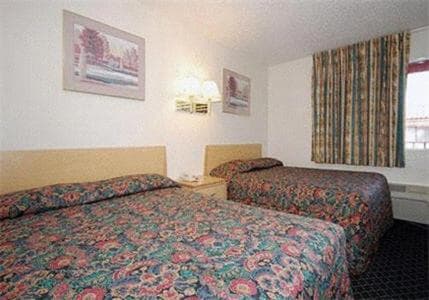 Riverside Inn & Suites gallery photo in Riverside, CA — image 41