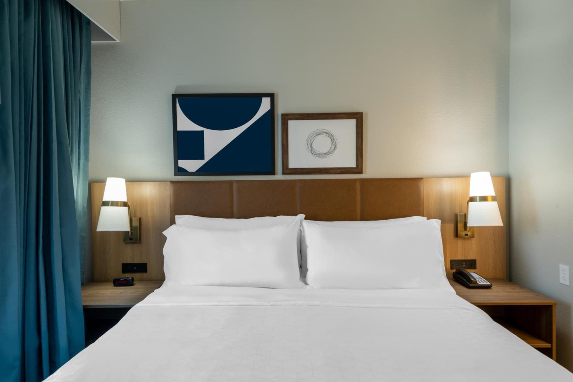 Staybridge Suites Phoenix Glendale Sports Dist by IHG gallery photo in Glendale, AZ — image 36