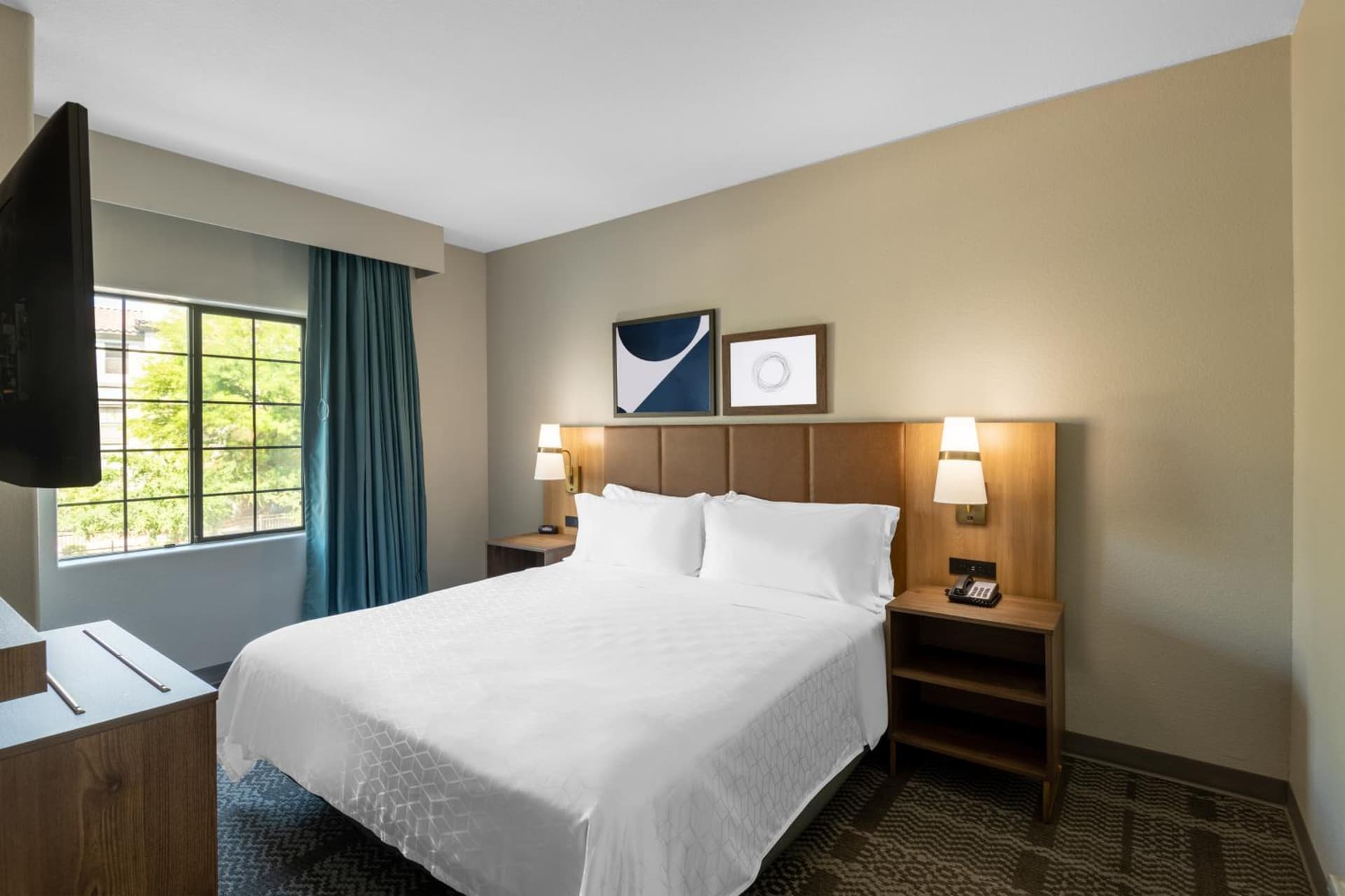 Staybridge Suites Phoenix Glendale Sports Dist by IHG gallery photo in Glendale, AZ — image 28