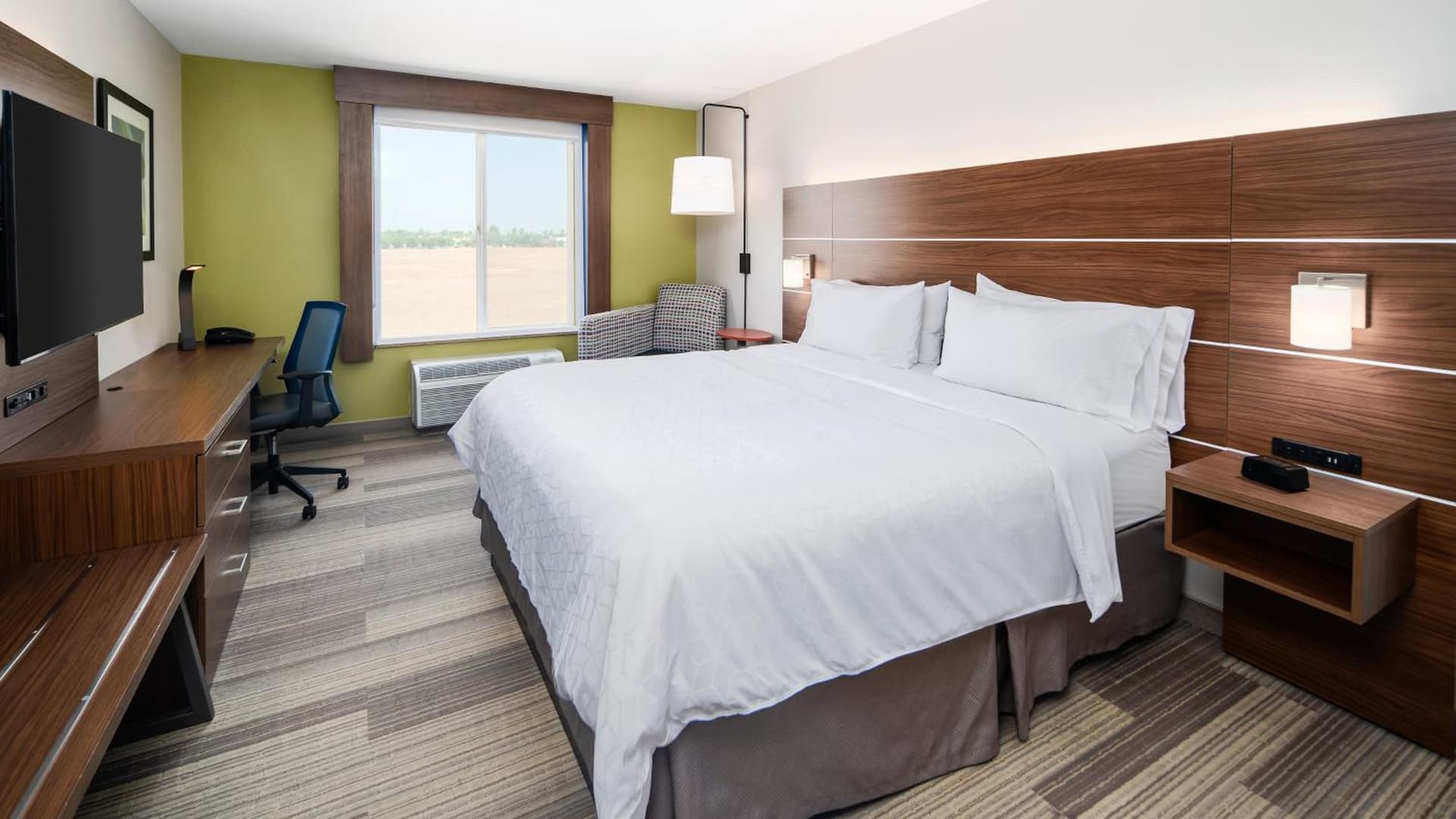 Holiday Inn Express & Suites Dinuba West by IHG gallery photo in Dinuba, CA — image 33