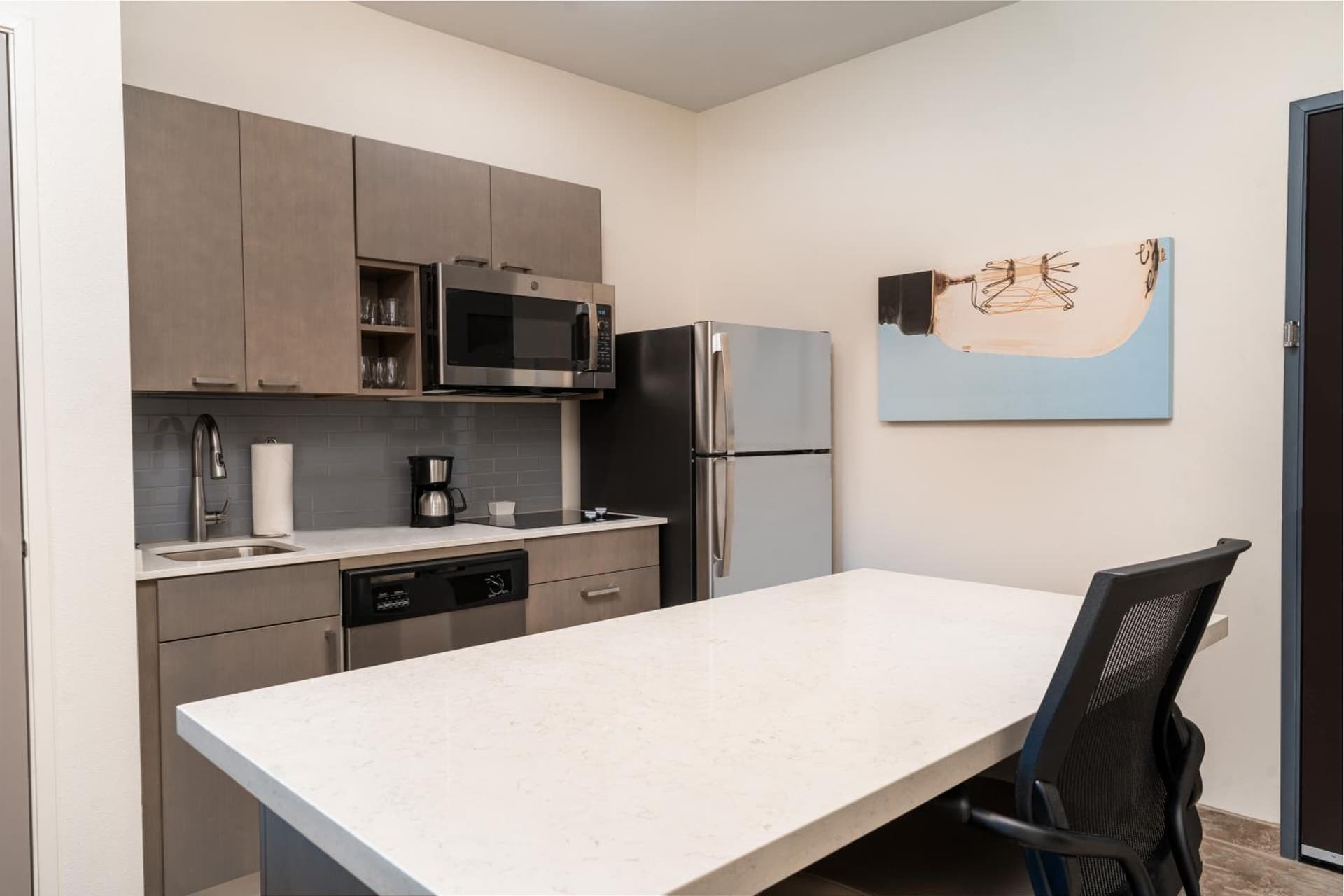 Hyatt House Nashville Airport property views in Nashville, TN — gallery photo 3