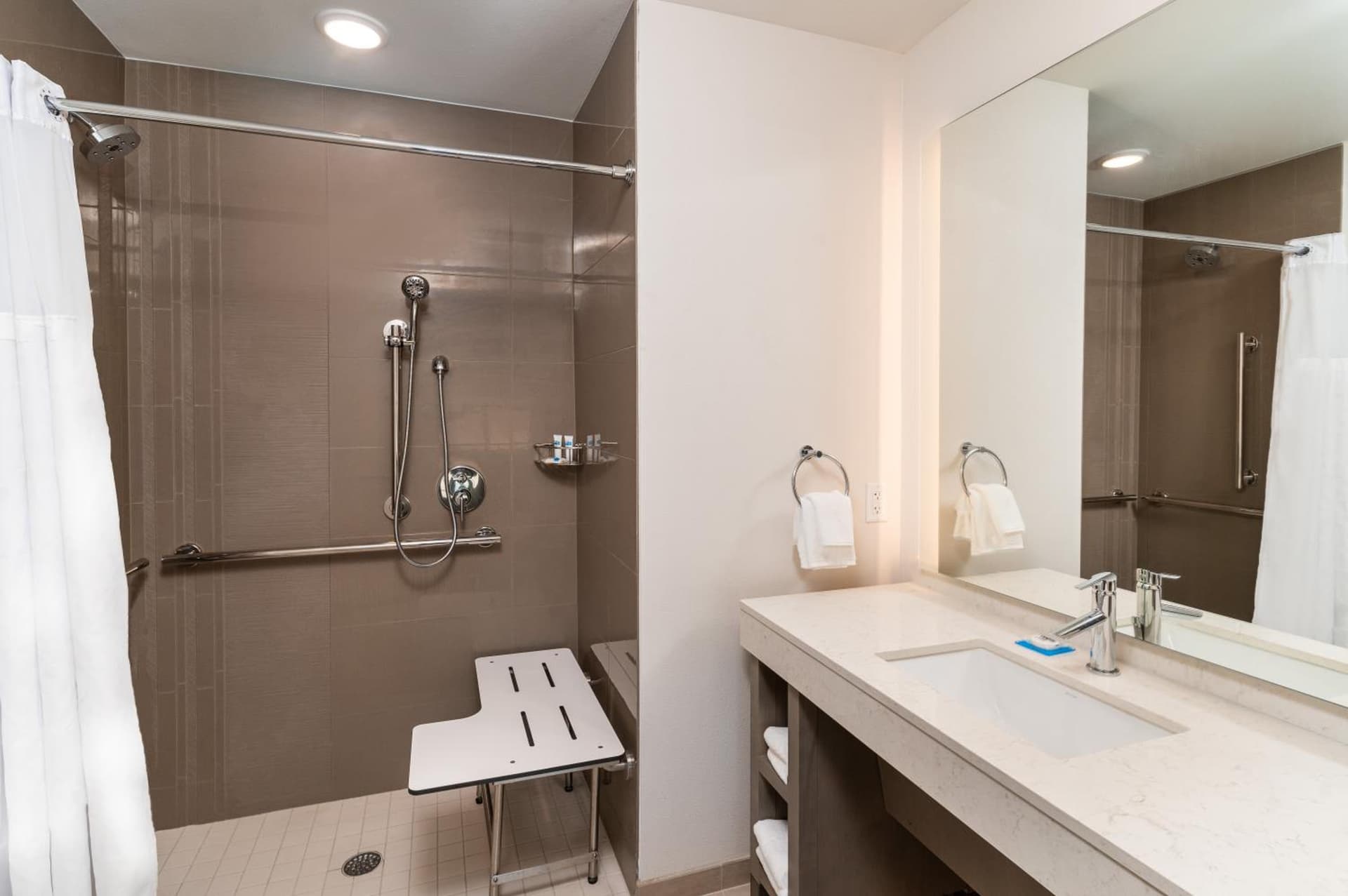 Hyatt House Nashville Airport gallery photo in Nashville, TN — image 18