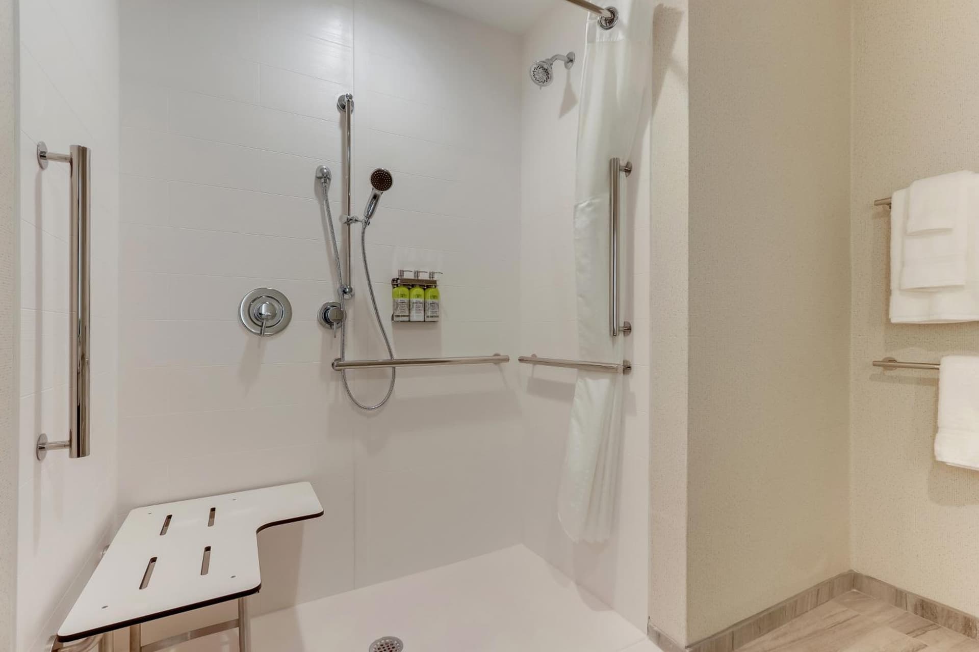 Holiday Inn Express & Suites - Winston - Salem SW - Clemmons by IHG gallery photo in Clemmons, NC — image 5