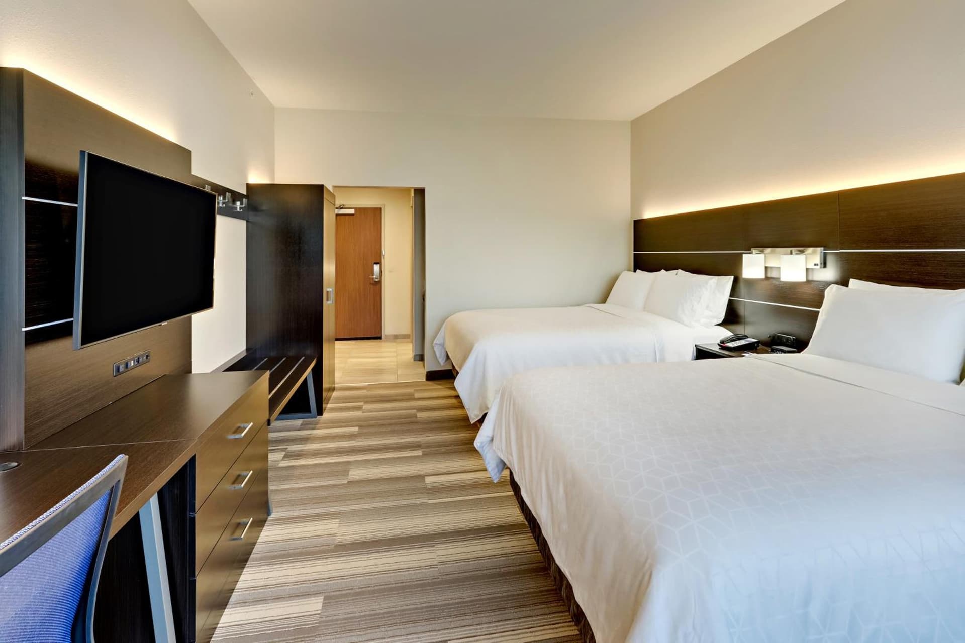 Holiday Inn Express & Suites - Winston - Salem SW - Clemmons by IHG gallery photo in Clemmons, NC — image 4