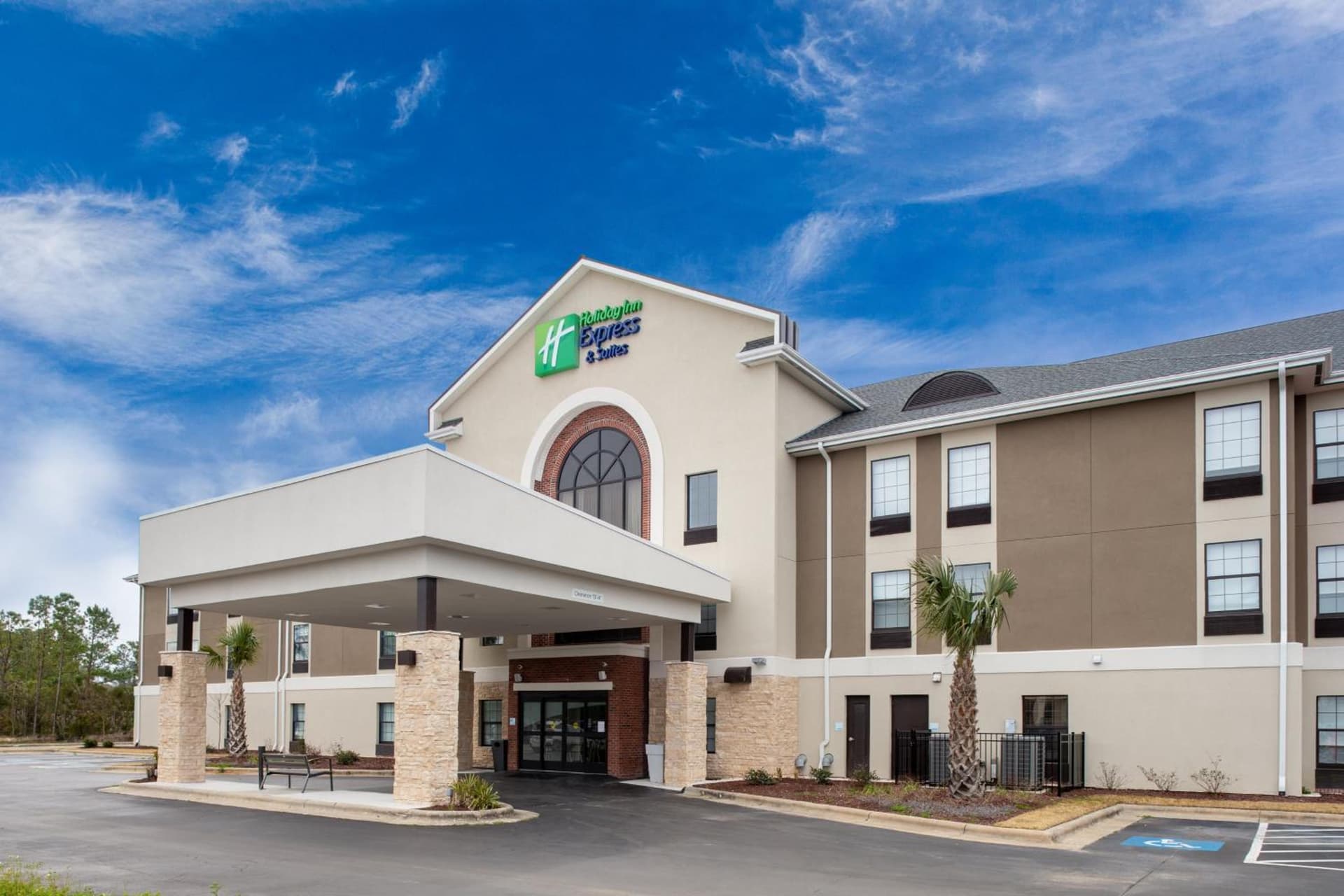 Holiday Inn Express & Suites - Morehead City by IHG featured exterior or lobby in Morehead City, NC — similar hotel