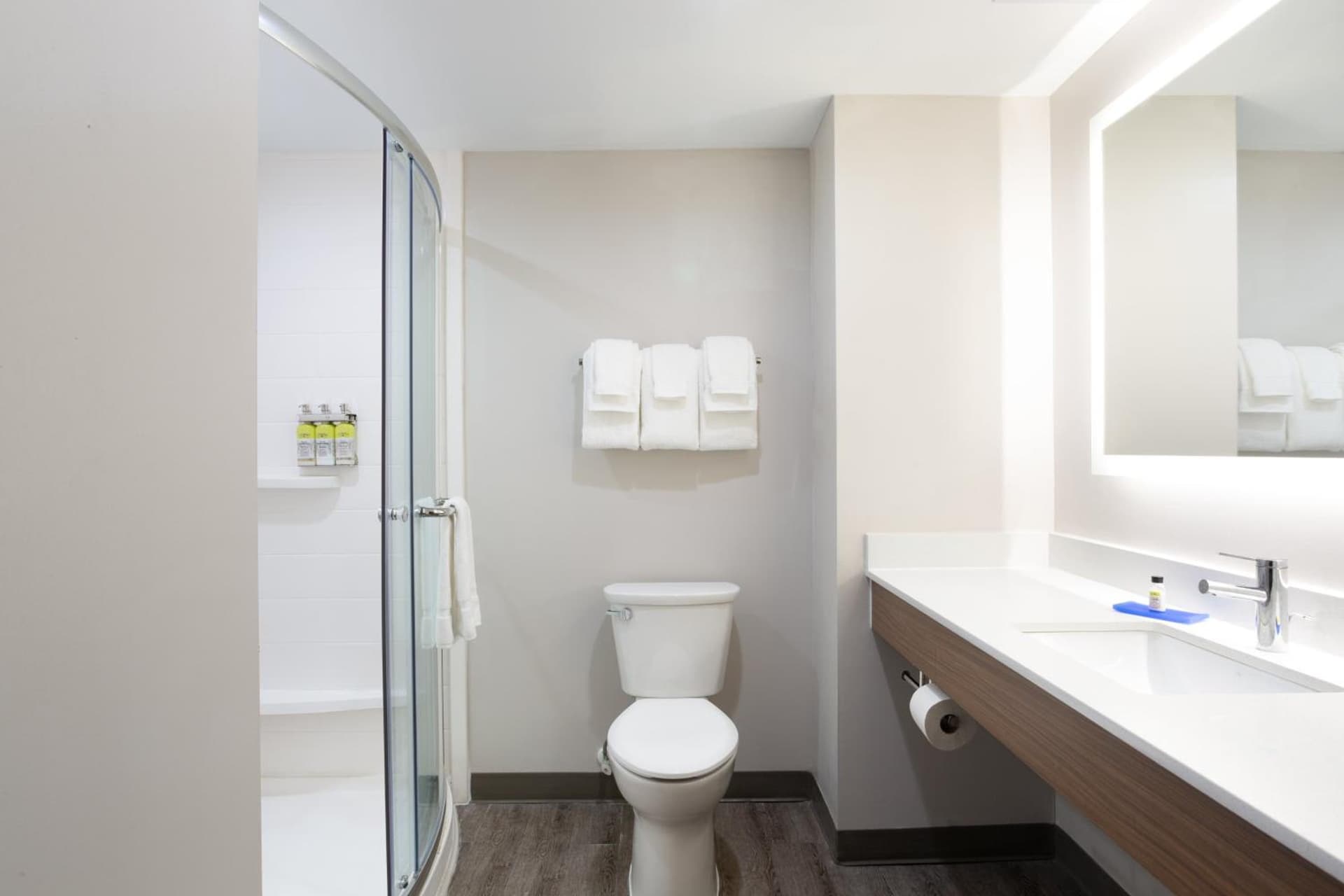 Holiday Inn Express & Suites - Morehead City by IHG gallery photo in Morehead City, NC — image 30