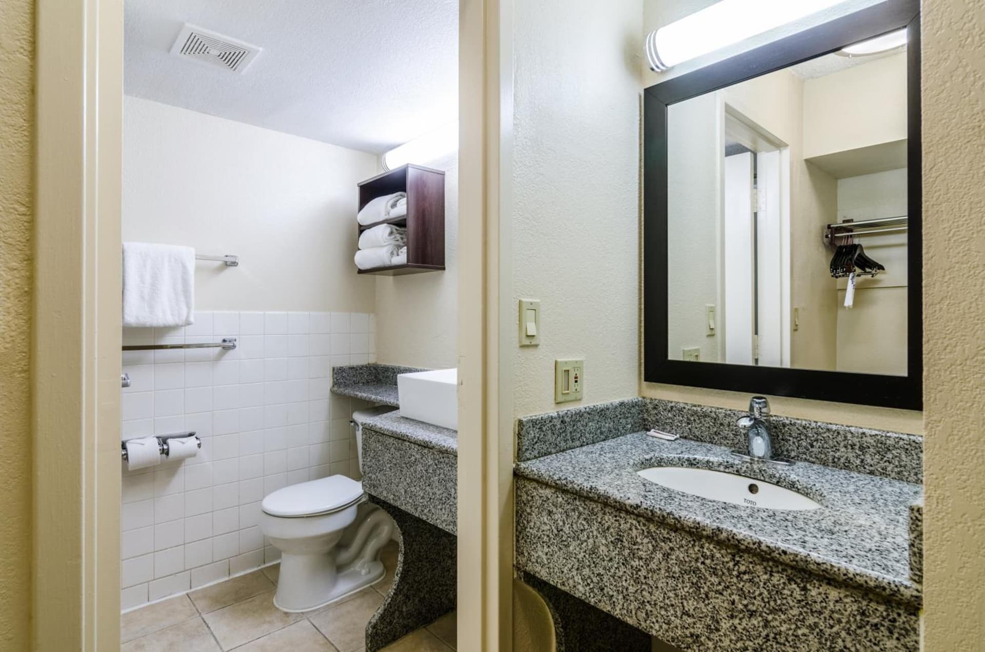 Red Roof Inn PLUS+ Wichita East gallery photo in Wichita, KS — image 71