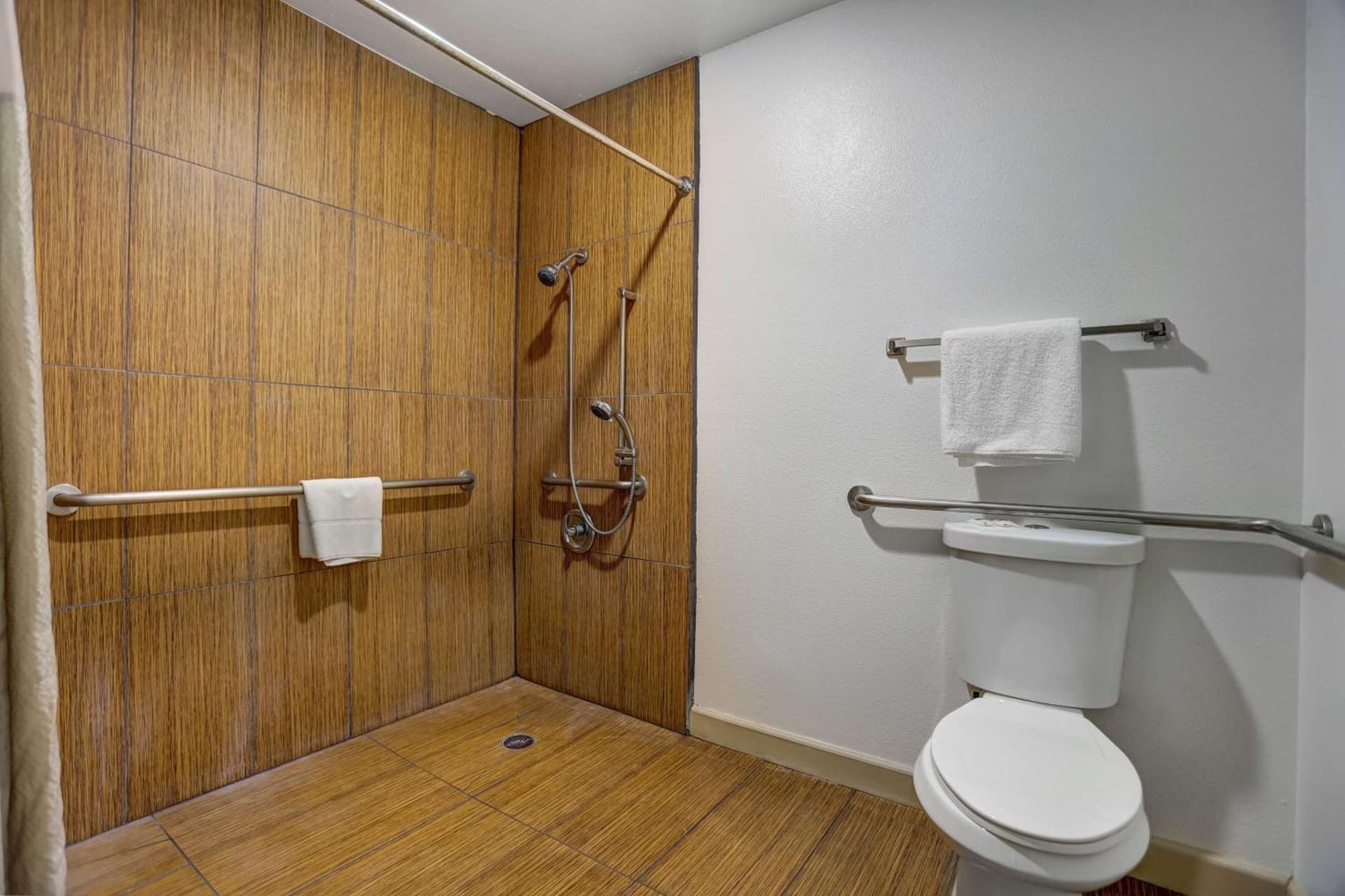 Motel 6-Anderson, CA - Redding Airport gallery photo in Anderson, CA — image 20