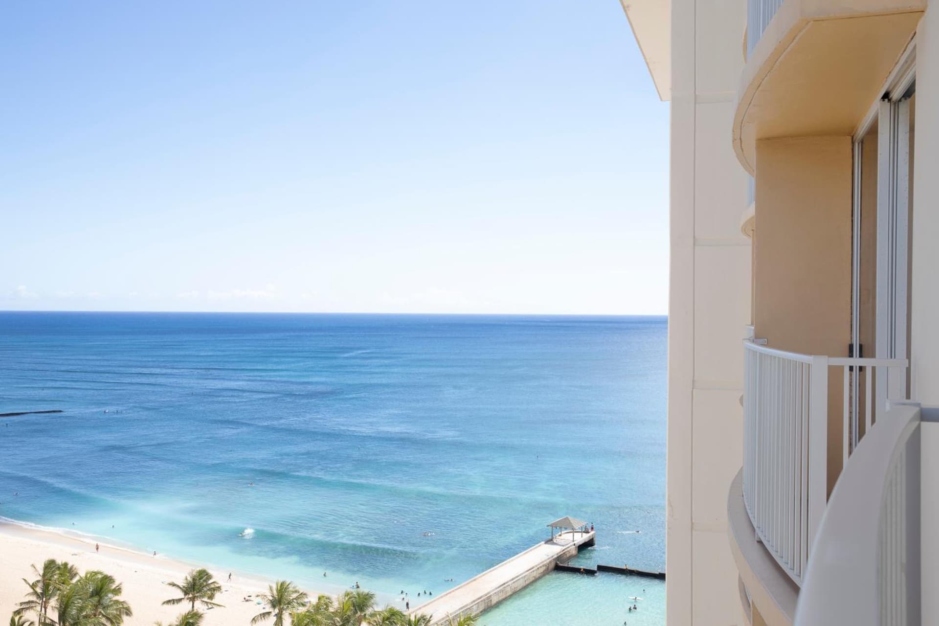 The Twin Fin Hotel gallery photo in Honolulu, HI — image 45