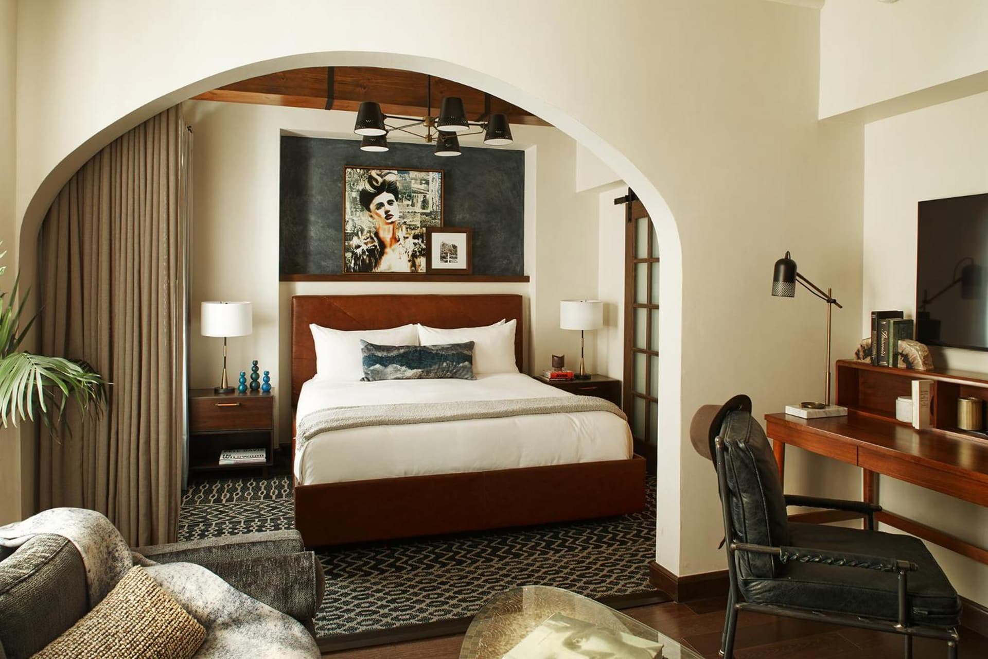 Hotel Figueroa, Unbound Collection by Hyatt gallery photo in Los Angeles, CA — image 31