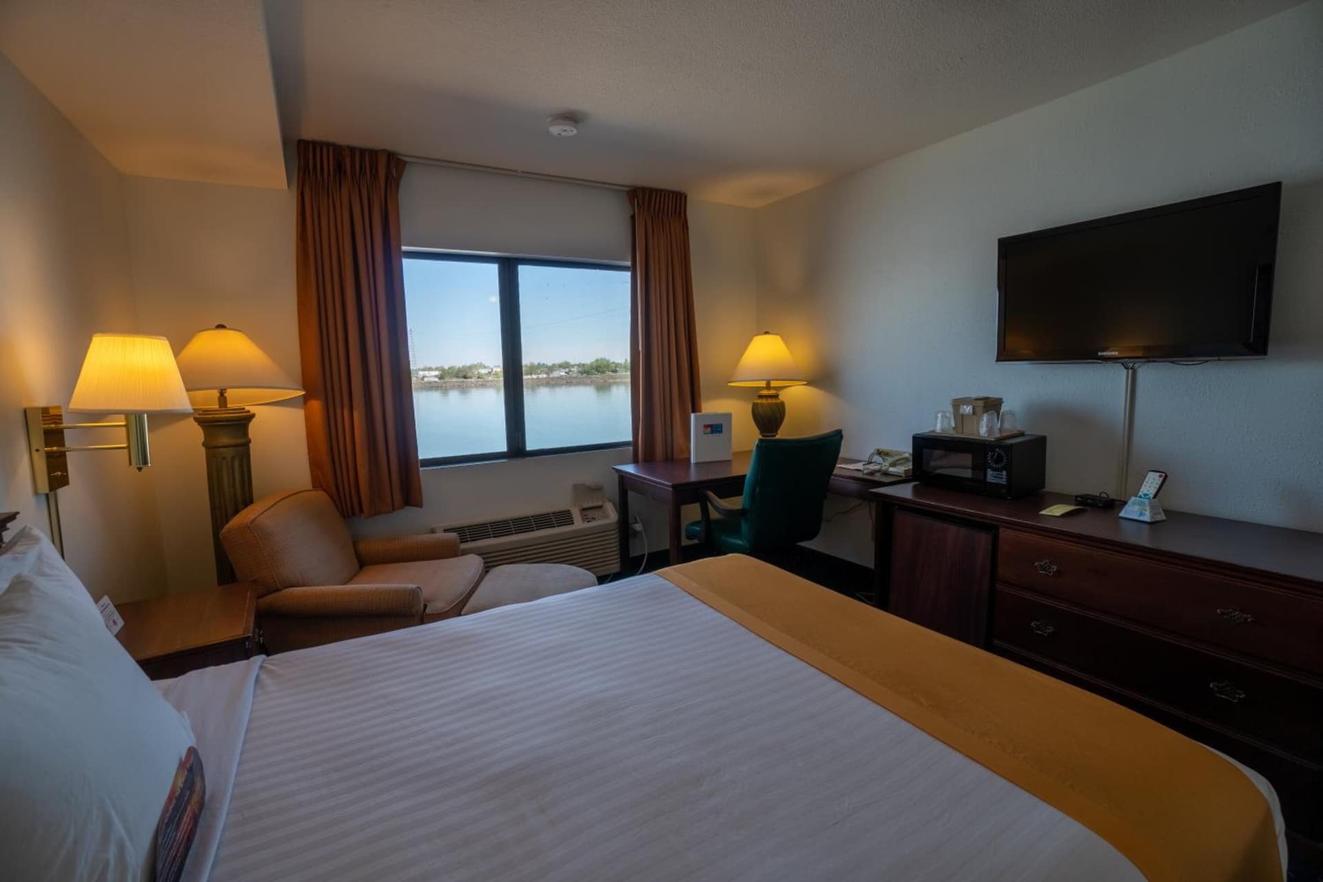 Clover Island Inn gallery photo in Kennewick, WA — image 23