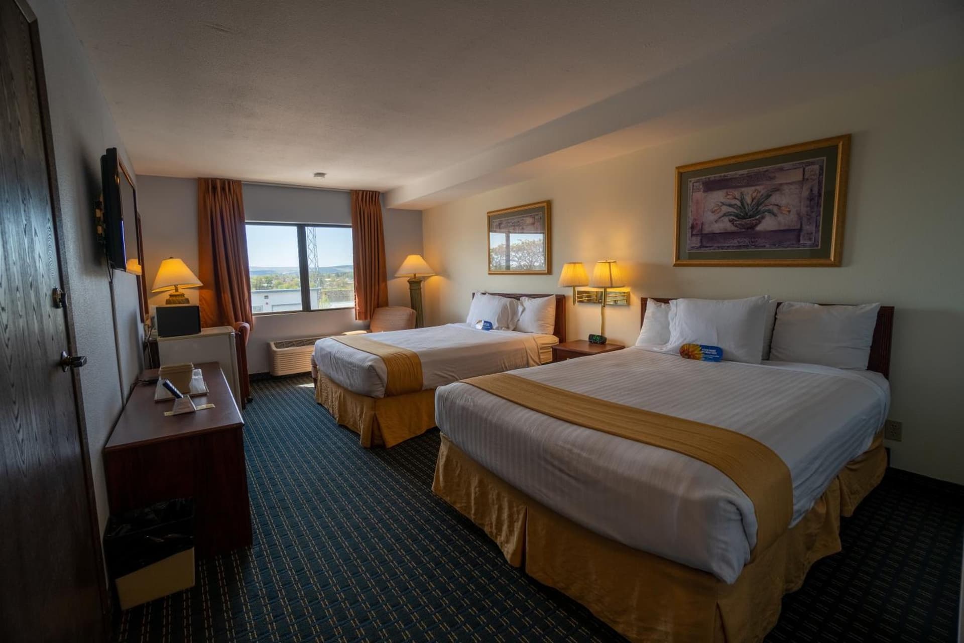 Clover Island Inn gallery photo in Kennewick, WA — image 57