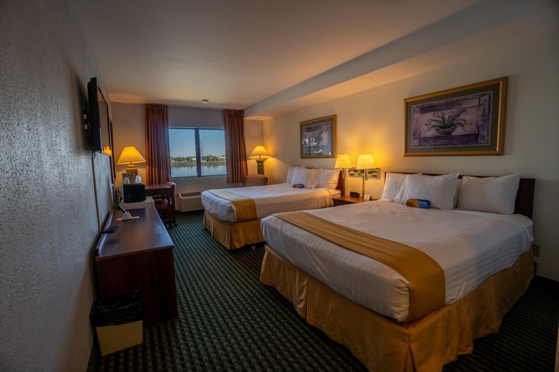 Clover Island Inn gallery photo in Kennewick, WA — image 18