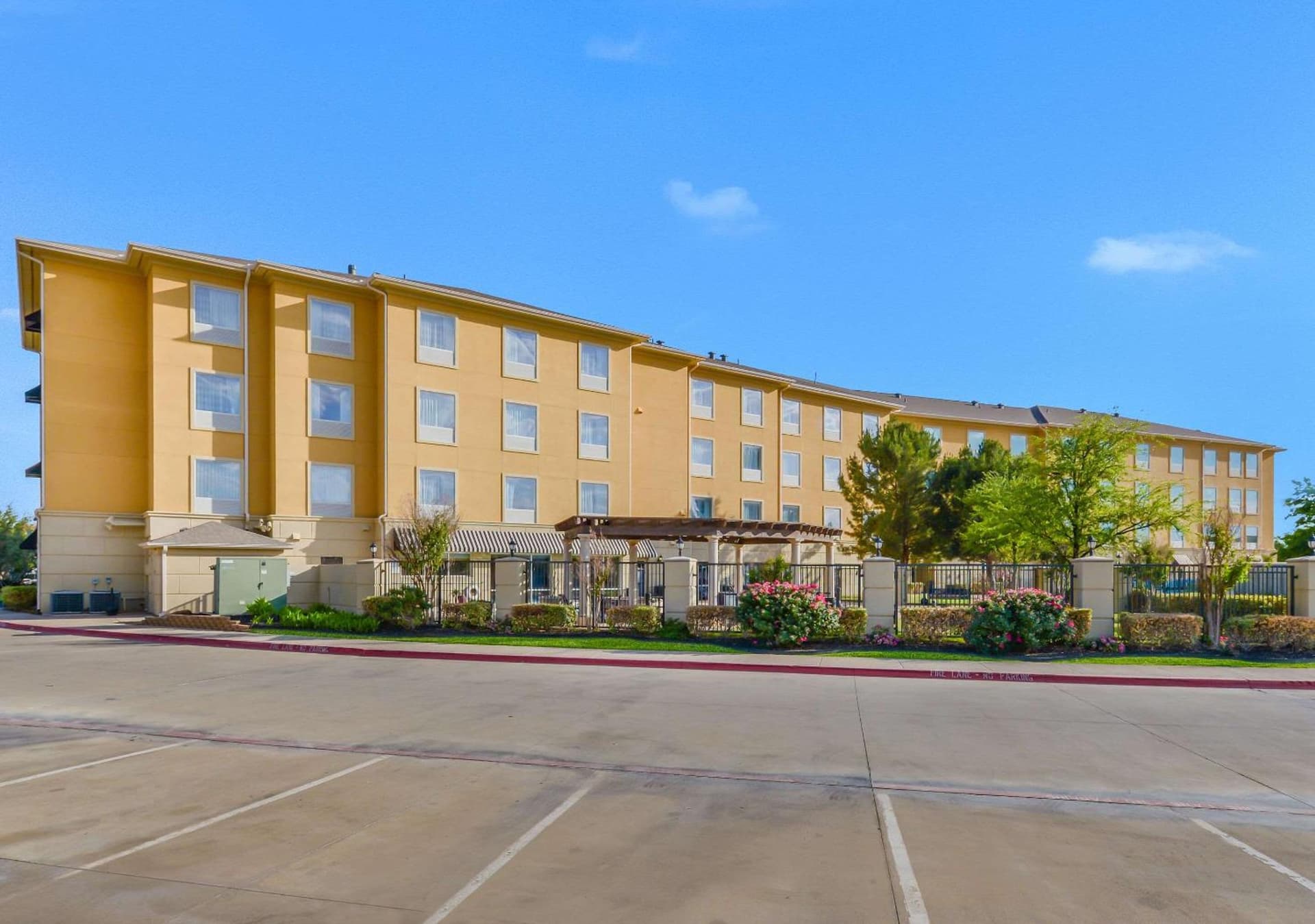 Sleep Inn & Suites Midland West interior in Midland, TX — gallery photo 2