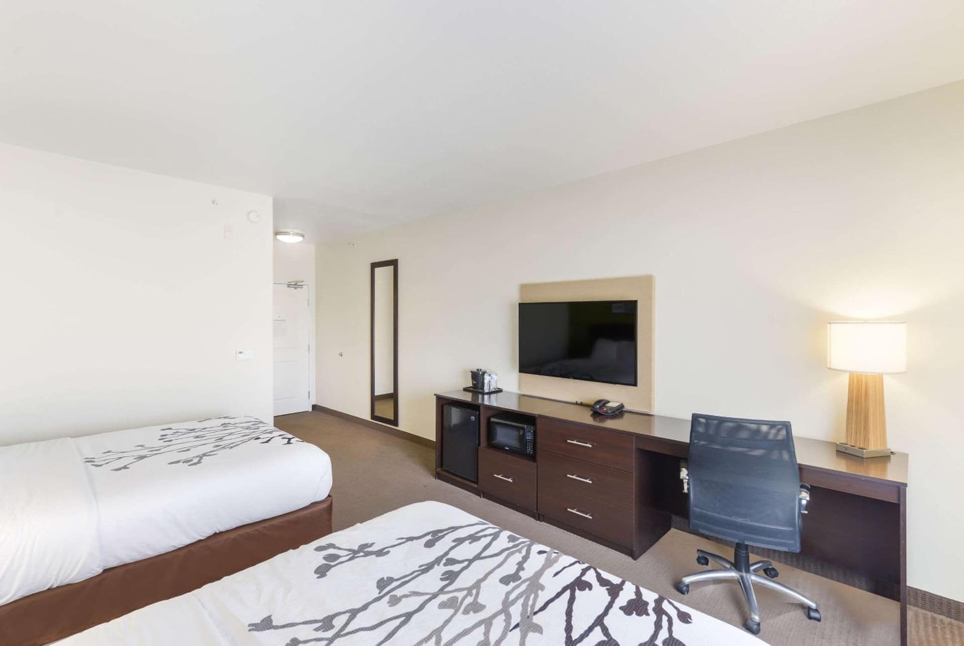 Sleep Inn & Suites Midland West gallery photo in Midland, TX — image 9