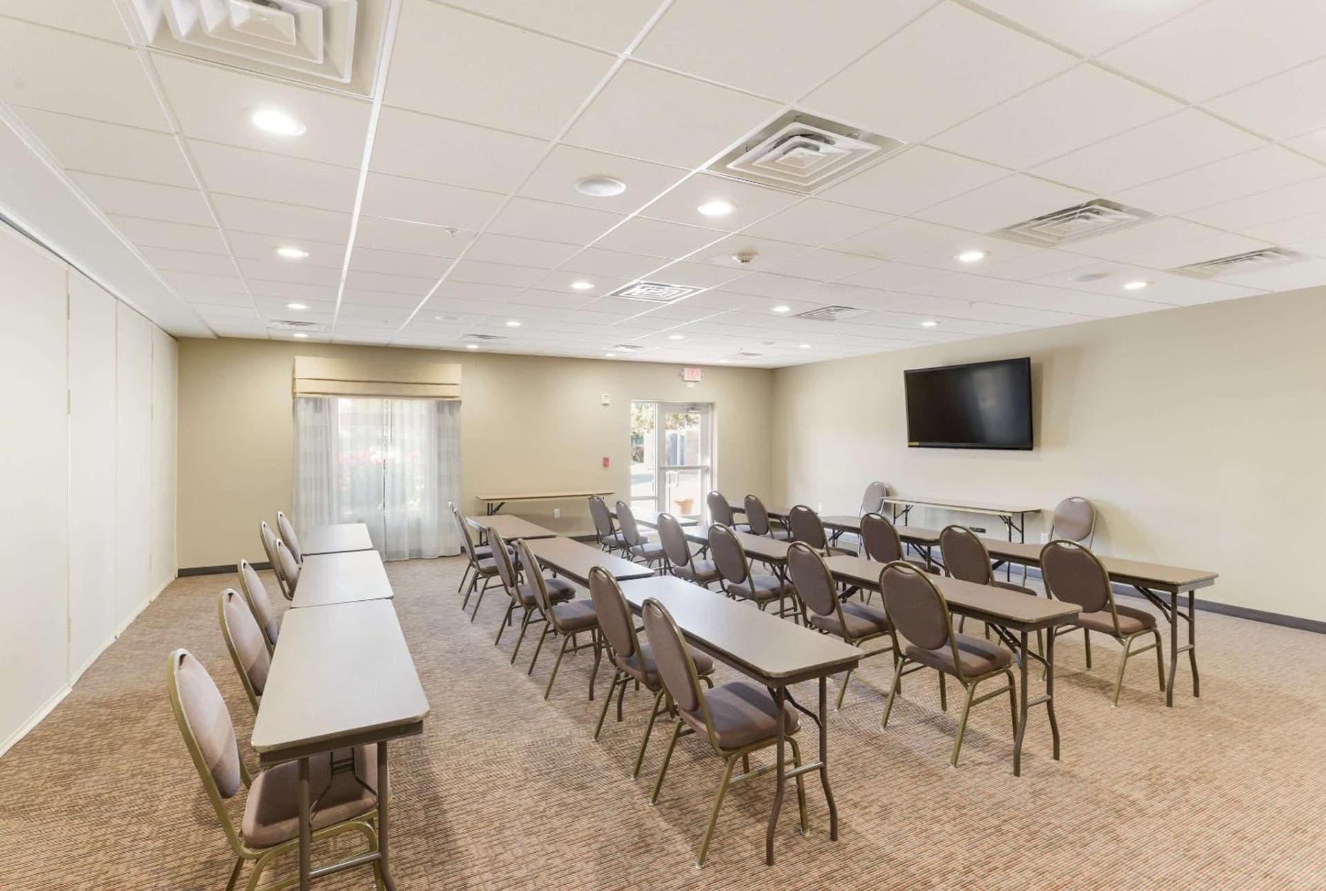 Sleep Inn & Suites Midland West gallery photo in Midland, TX — image 25