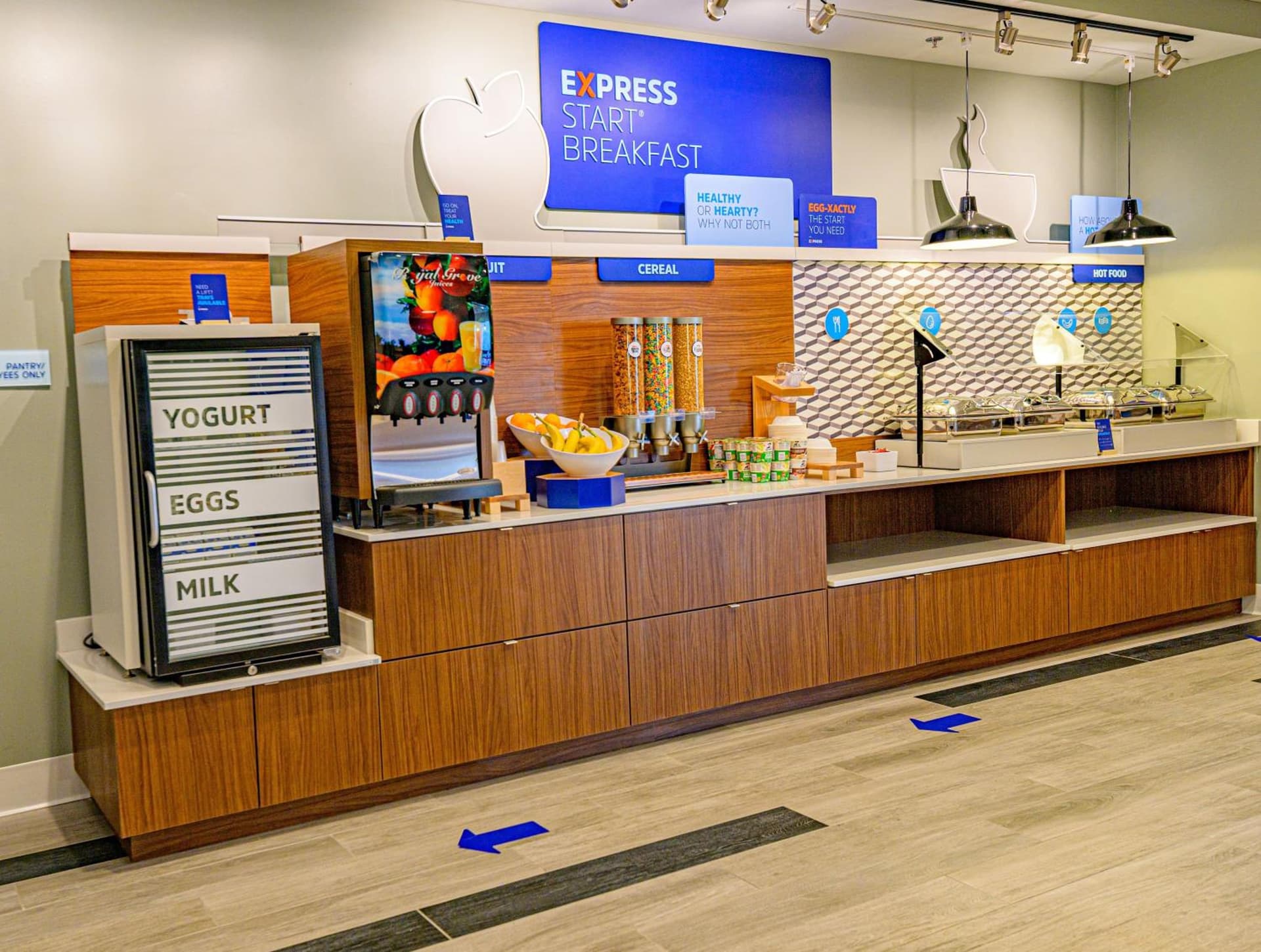 Holiday Inn Express & Suites Dayton East - Beavercreek by IHG gallery photo in Beavercreek, OH — image 25