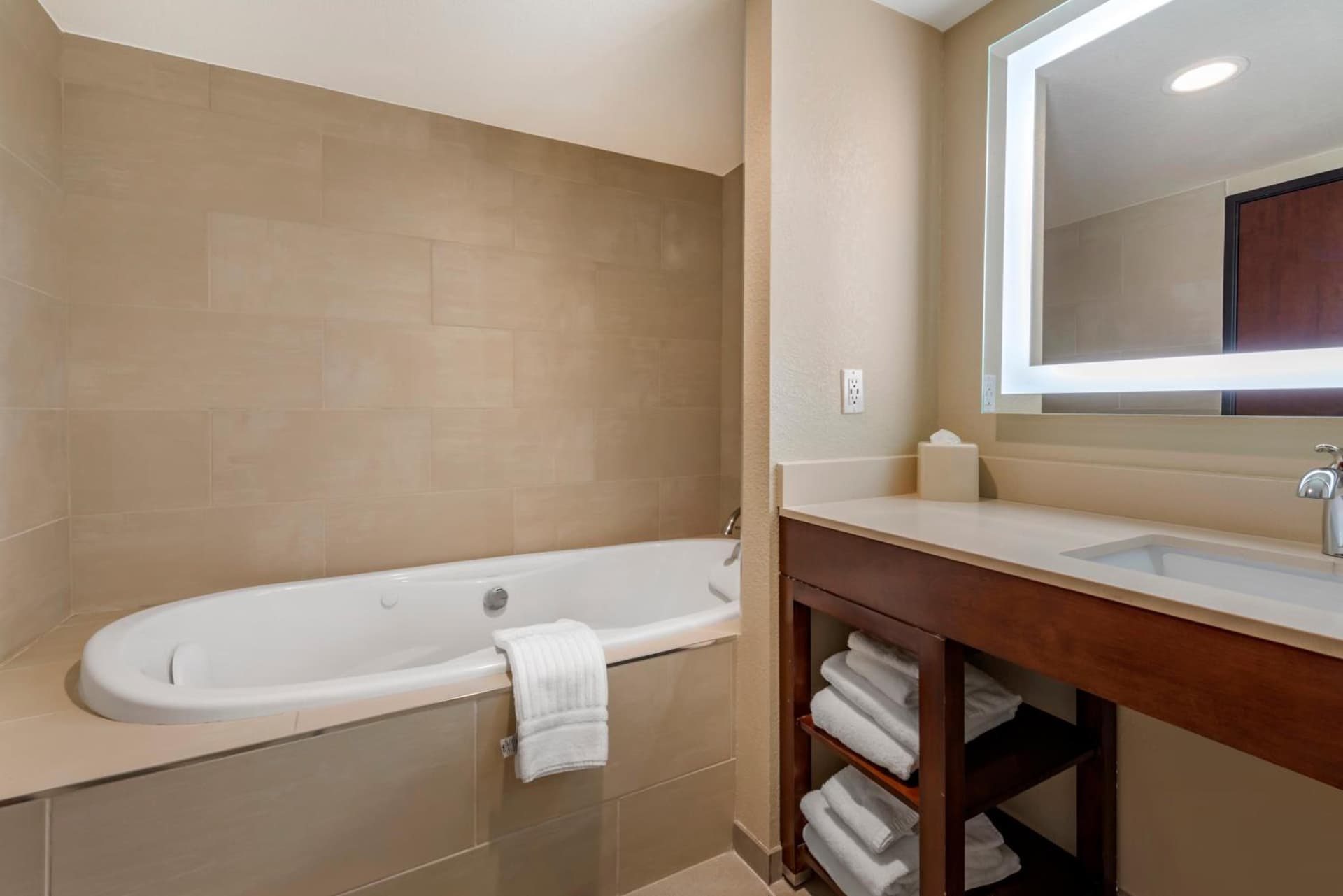Comfort Suites Broomfield-Boulder-Interlocken gallery photo in Broomfield, CO — image 34