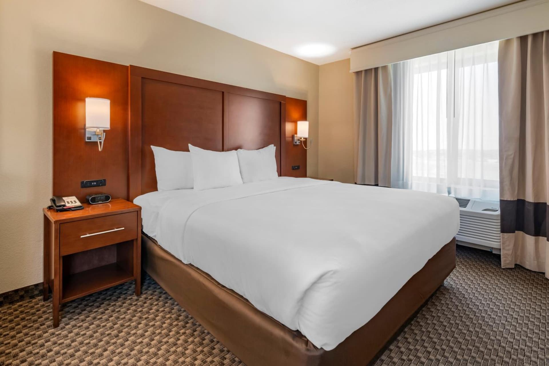 Comfort Suites Broomfield-Boulder-Interlocken gallery photo in Broomfield, CO — image 10