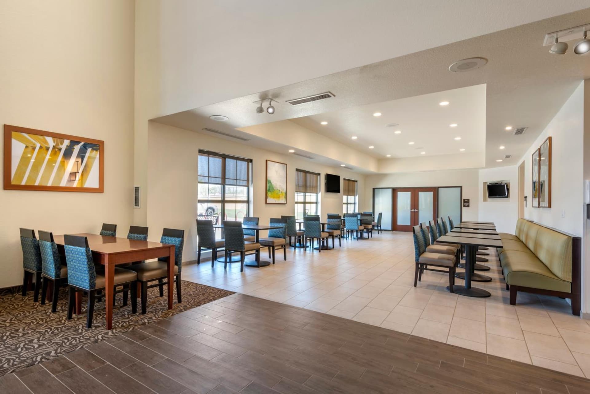 Comfort Suites Broomfield-Boulder-Interlocken gallery photo in Broomfield, CO — image 19