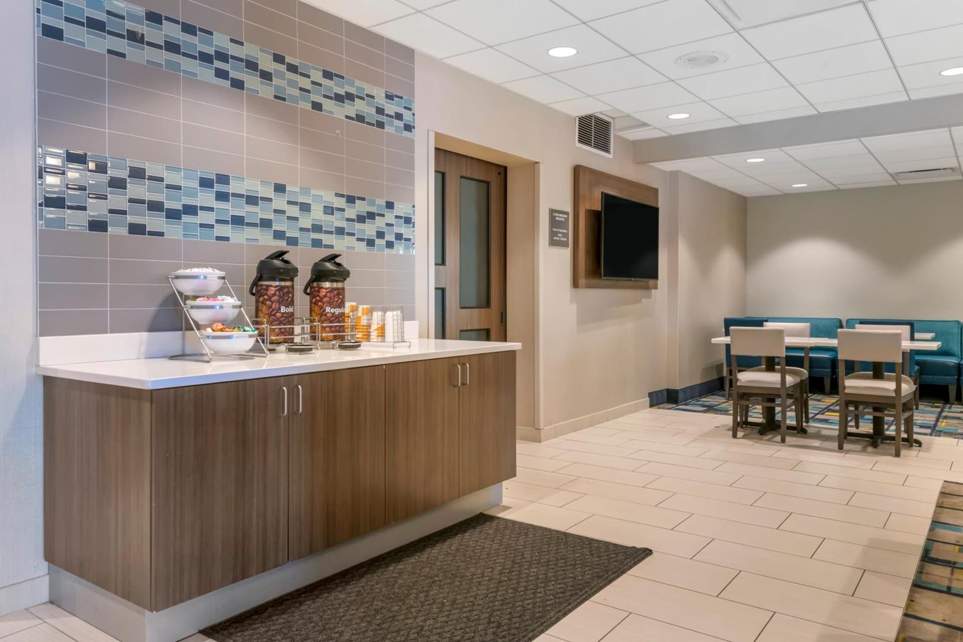 Comfort Inn & Suites Melbourne-Viera gallery photo in Melbourne, FL — image 18