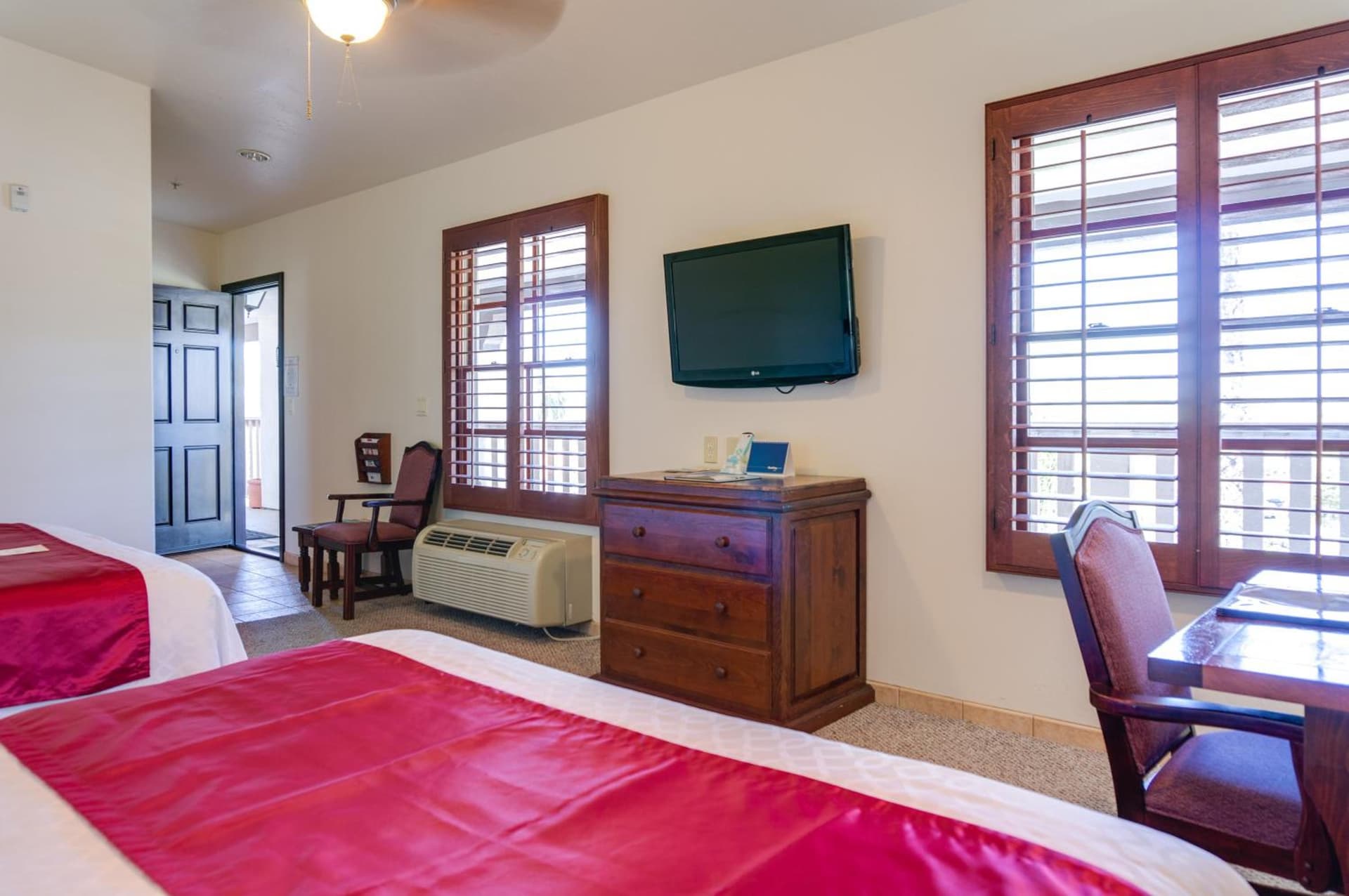 Best Western Plus Hacienda Hotel Old Town property views in San Diego, CA — gallery photo 3