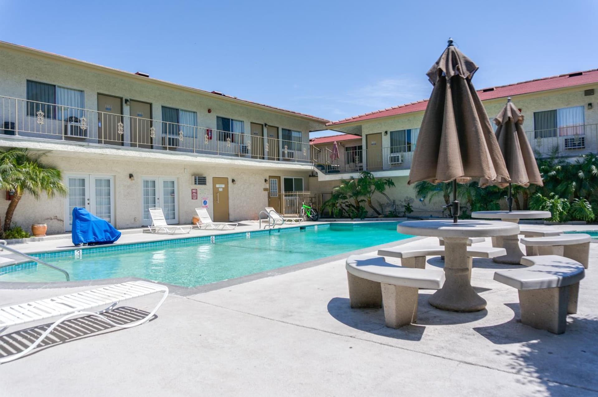 California Suites Hotel gallery photo in San Diego, CA — image 7