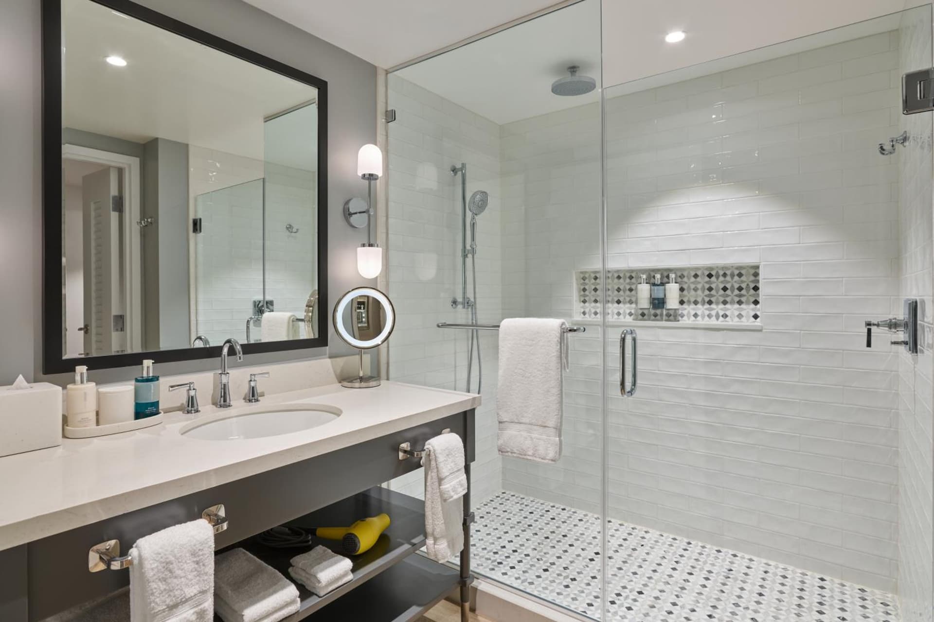 The Seabird Ocean Resort & Spa, Part of Destination Hotel by Hyatt gallery photo in Oceanside, CA — image 82