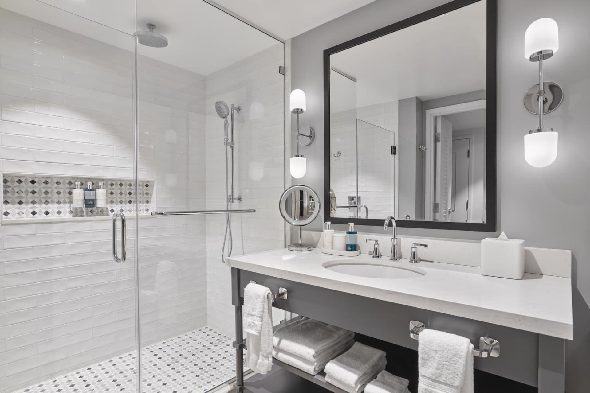 The Seabird Ocean Resort & Spa, Part of Destination Hotel by Hyatt gallery photo in Oceanside, CA — image 10