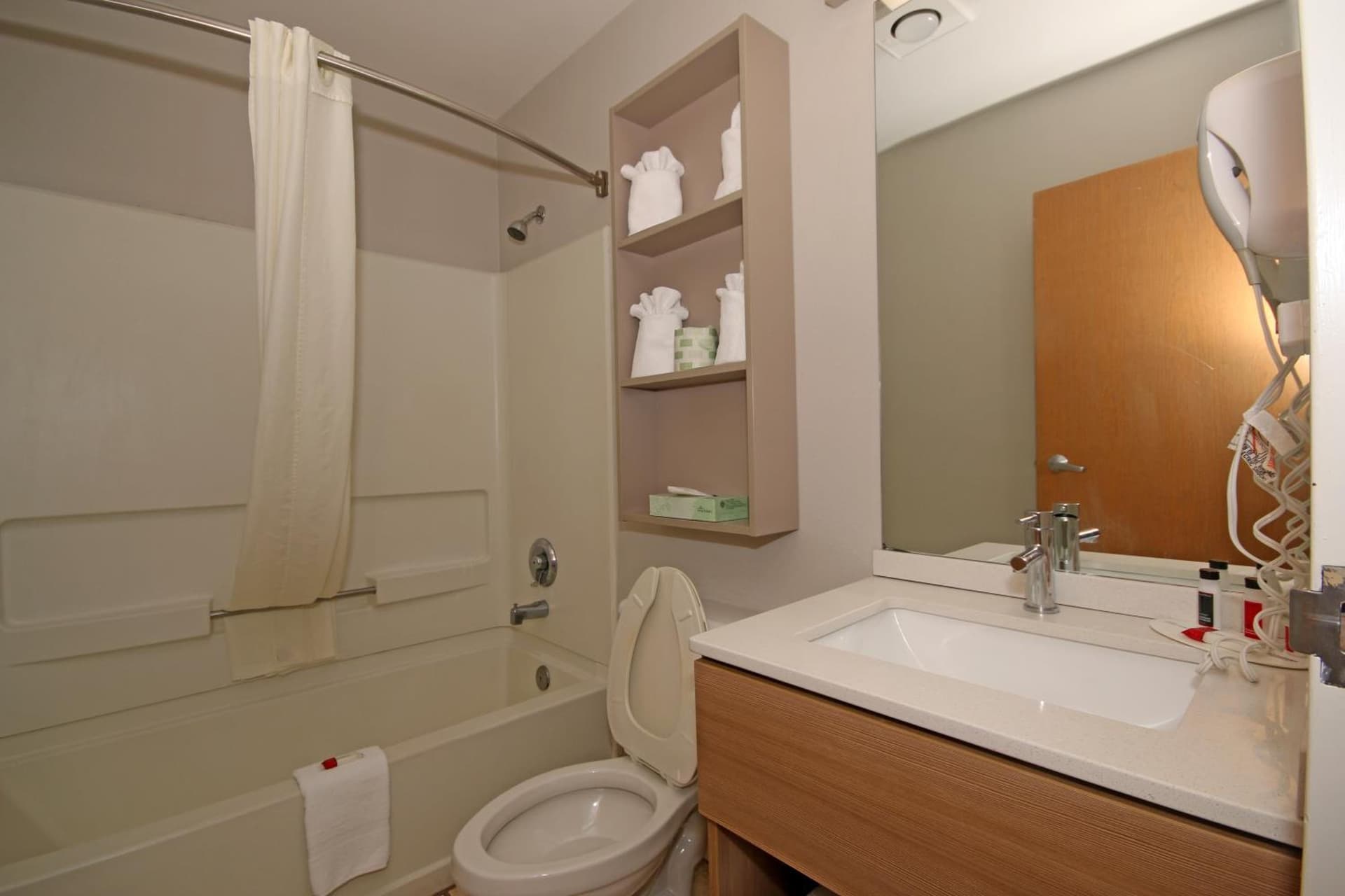 Microtel Inn by Wyndham Greensboro interior in Greensboro, NC — gallery photo 2