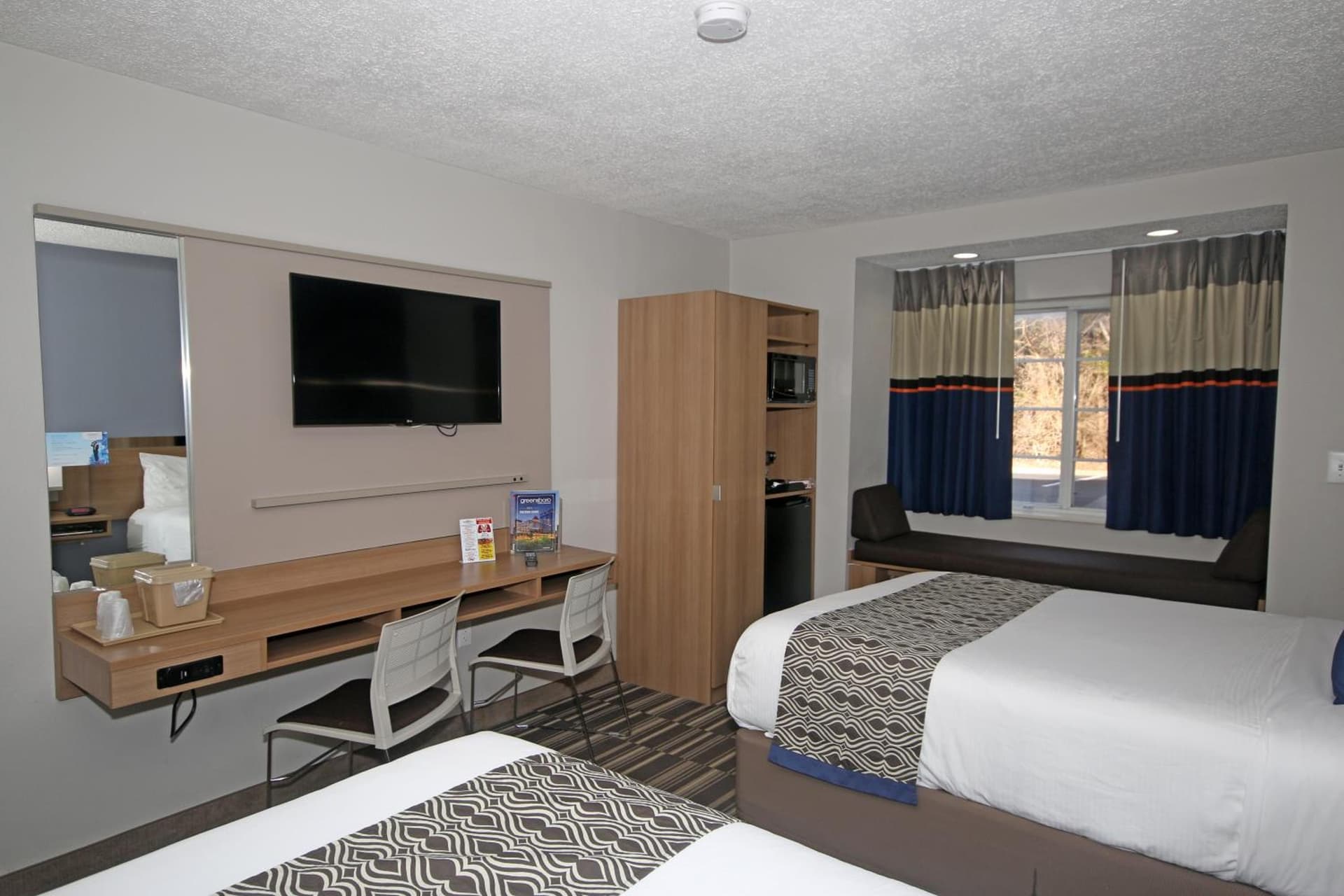 Microtel Inn by Wyndham Greensboro gallery photo in Greensboro, NC — image 6