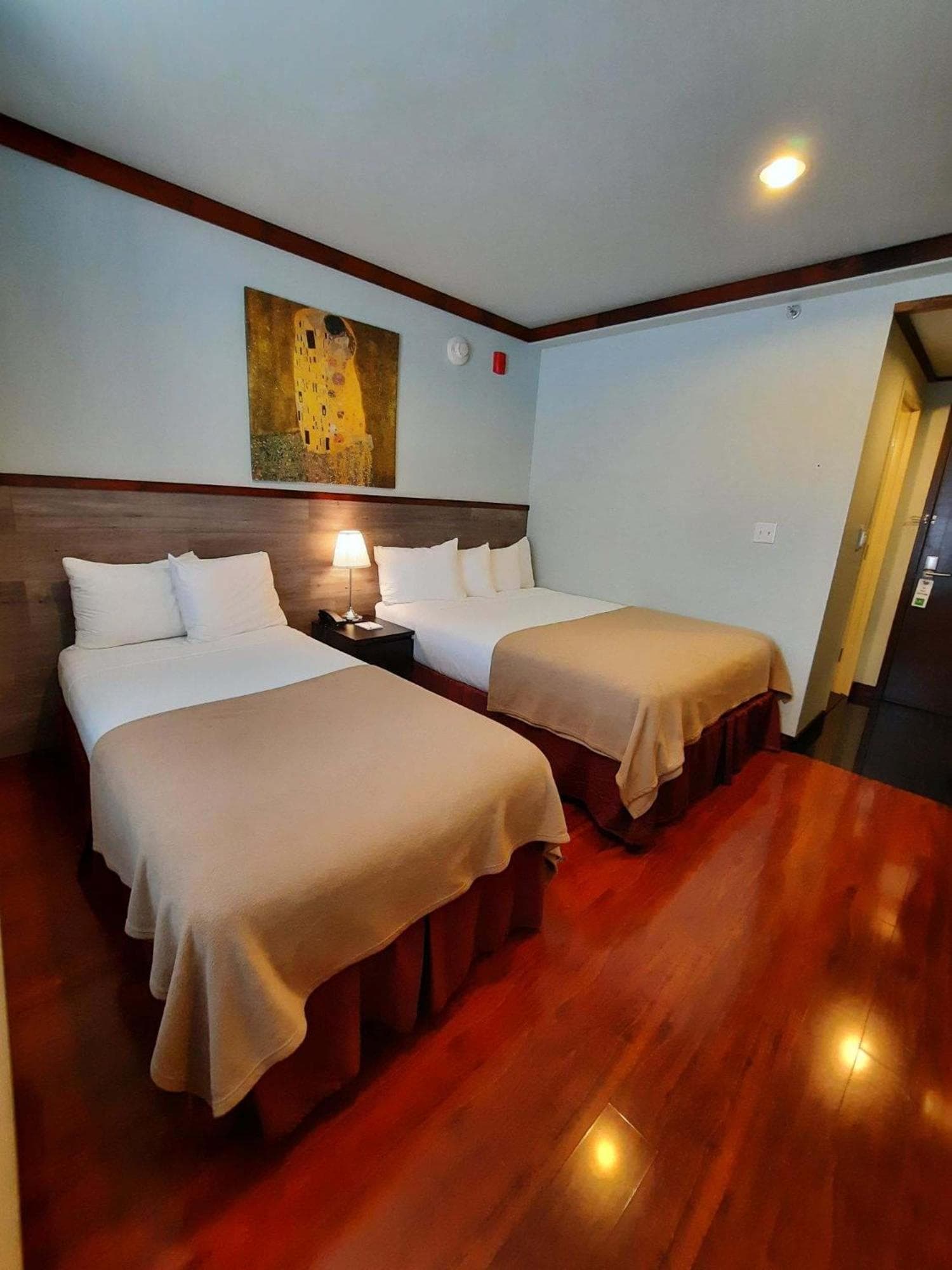 LIC Hotel gallery photo in Queens, NY — image 41