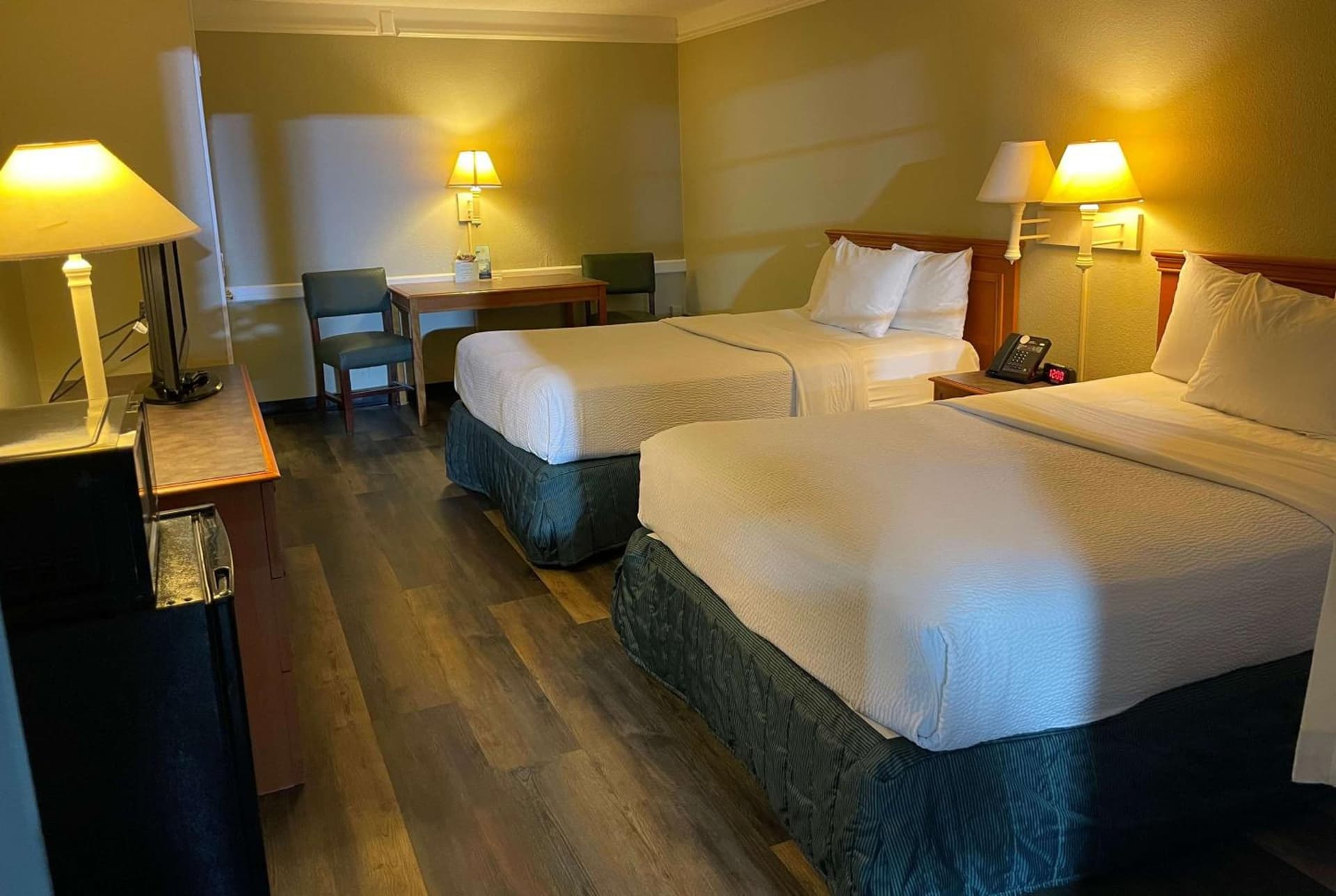 Quality Inn & Suites Tuscaloosa near University gallery photo in Tuscaloosa, AL — image 8