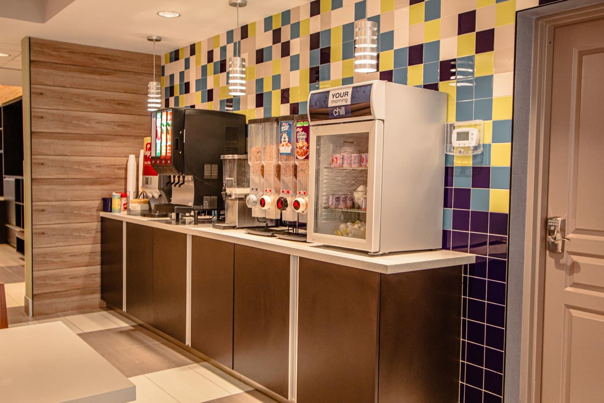 Days Inn & Suites by Wyndham Fort Myers Near JetBlue Park gallery photo in Fort Myers, FL — image 25
