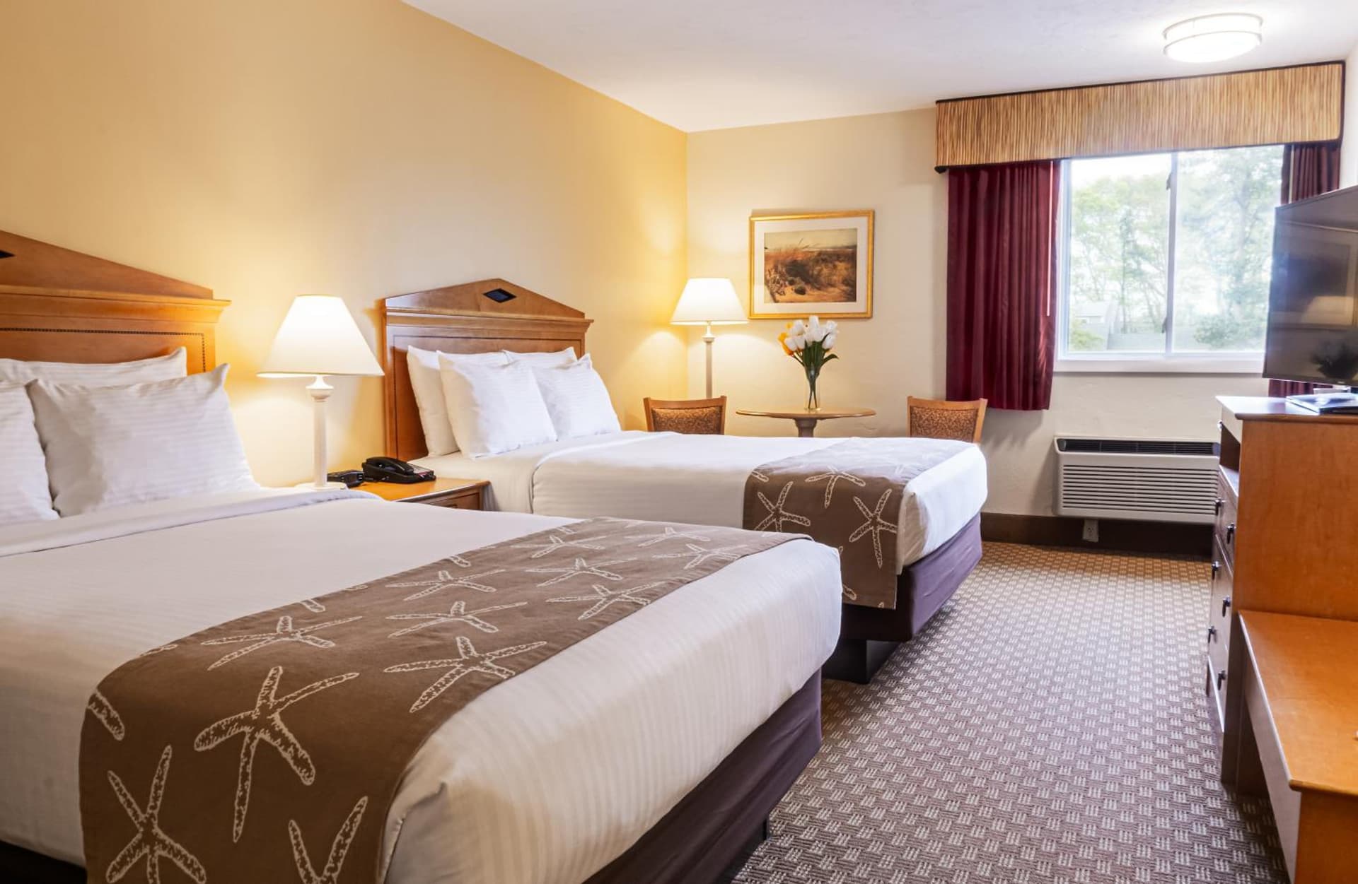 Bayside Resort Hotel gallery photo in West Yarmouth, MA — image 13