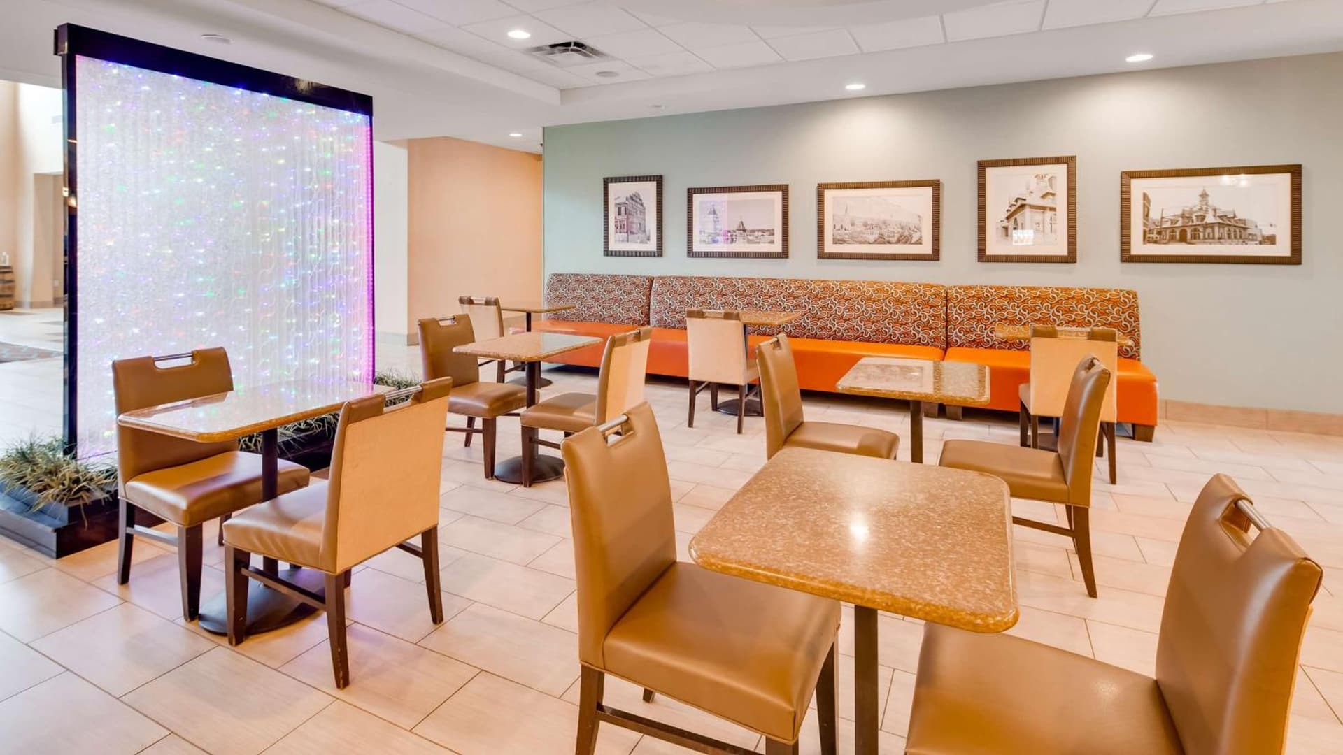 Best Western Plus Atrium Inn & Suites gallery photo in Clarksville, TN — image 9