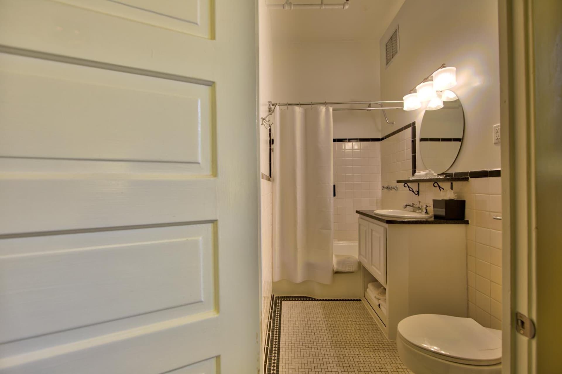 Menger Hotel gallery photo in San Antonio, TX — image 36