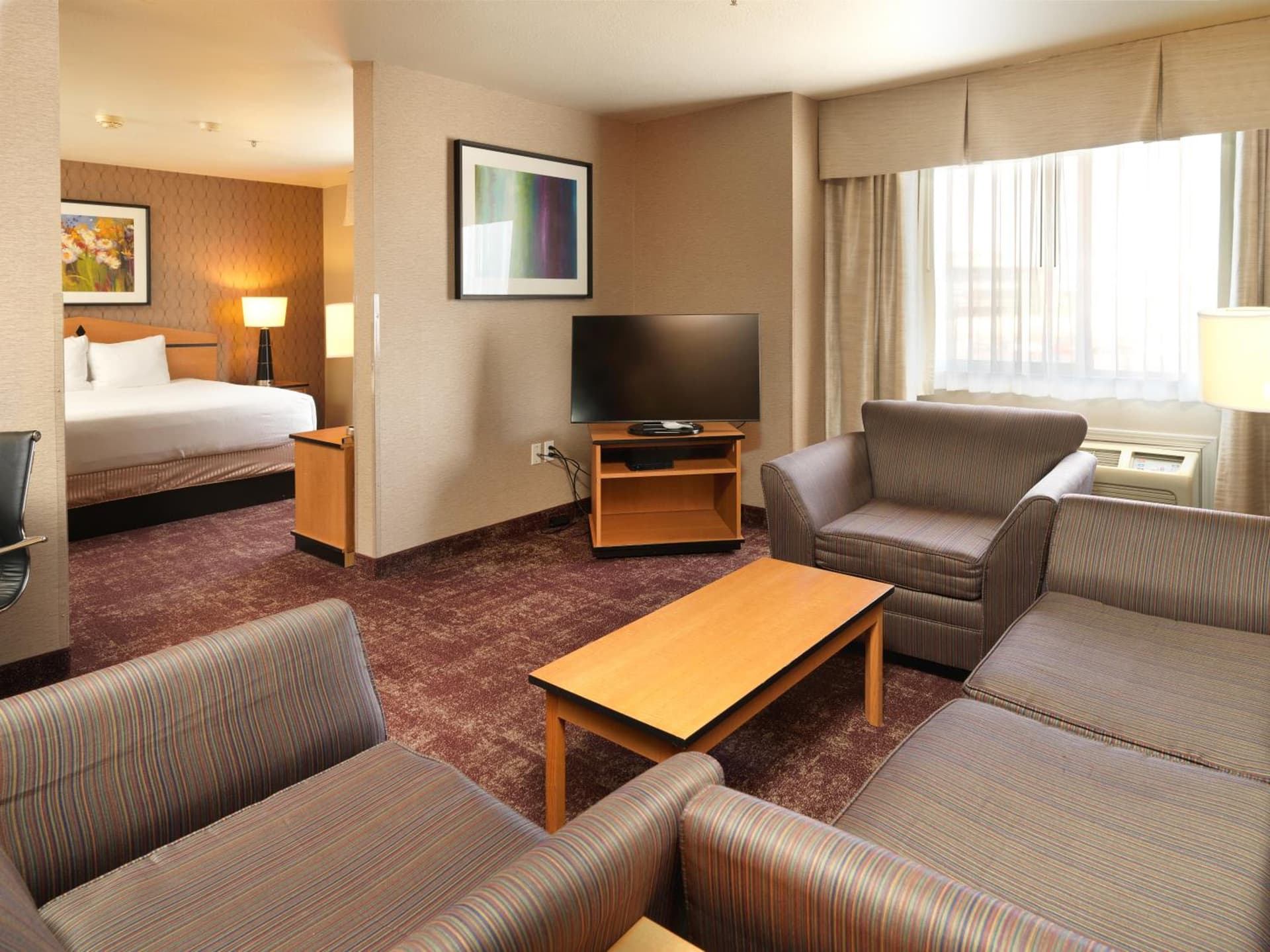 Crystal Inn Hotel & Suites - West Valley City gallery photo in West Valley City, UT — image 11