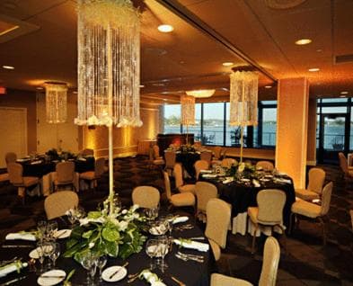 Oyster Point Hotel — hotel in Red Bank, New Jersey