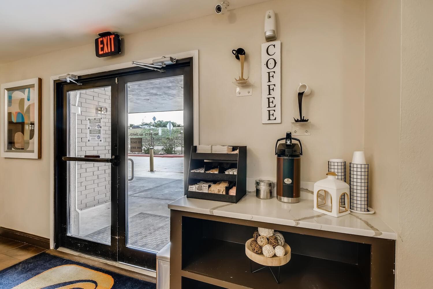 Orangewood Inn and Suites Midtown gallery photo in Austin, TX — image 35