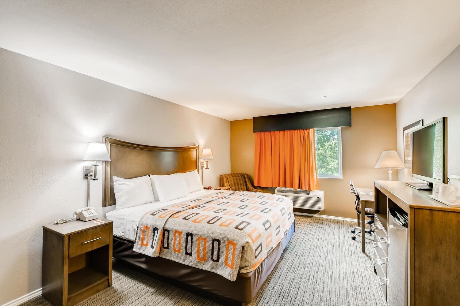 Orangewood Inn and Suites Midtown gallery photo in Austin, TX — image 46