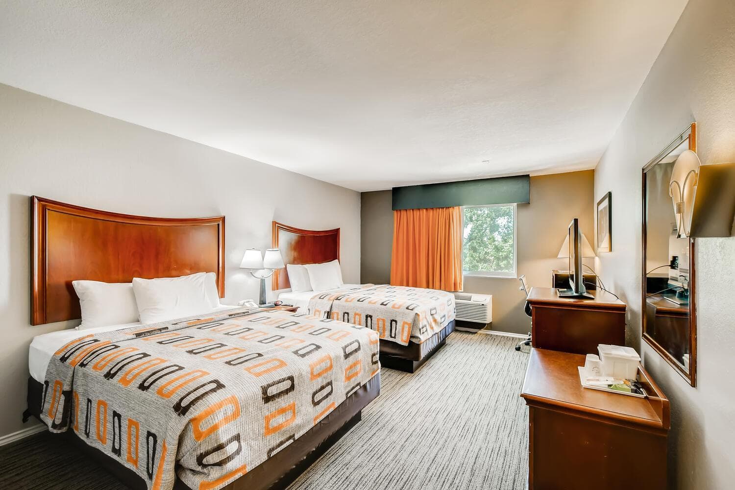 Orangewood Inn and Suites Midtown gallery photo in Austin, TX — image 19