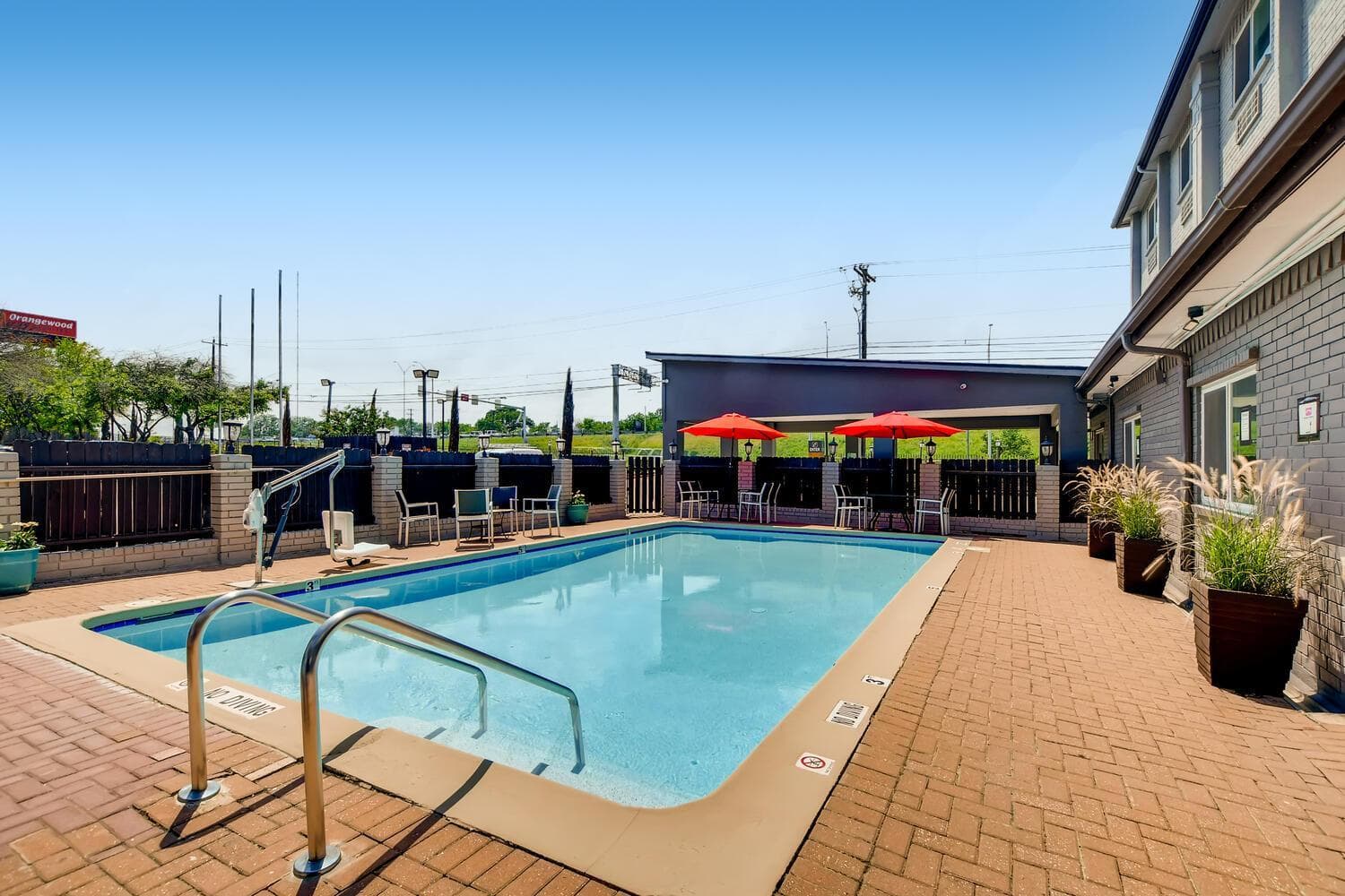 Orangewood Inn and Suites Midtown gallery photo in Austin, TX — image 29