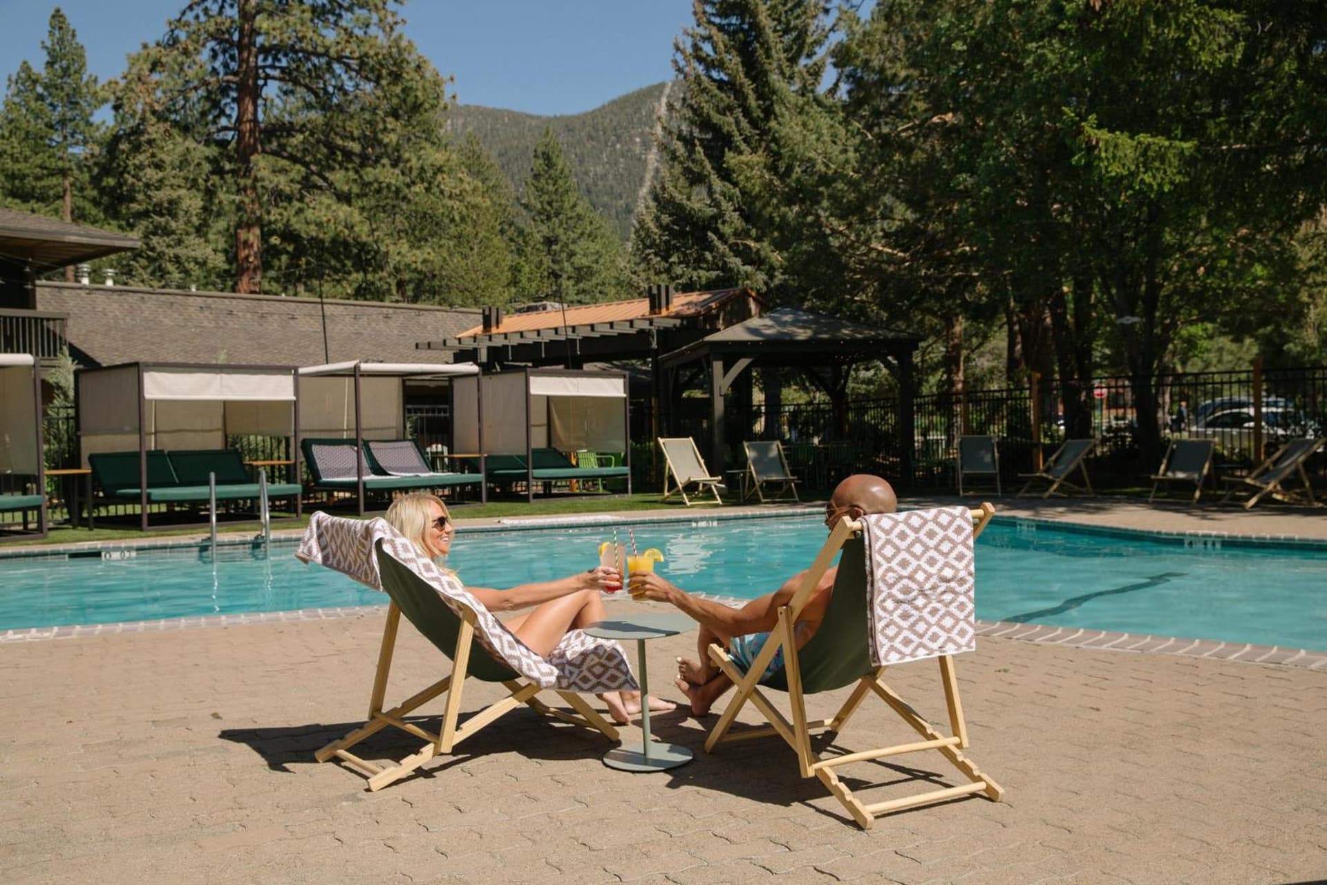 Station House Inn South Lake Tahoe interior in South Lake Tahoe, CA — gallery photo 2