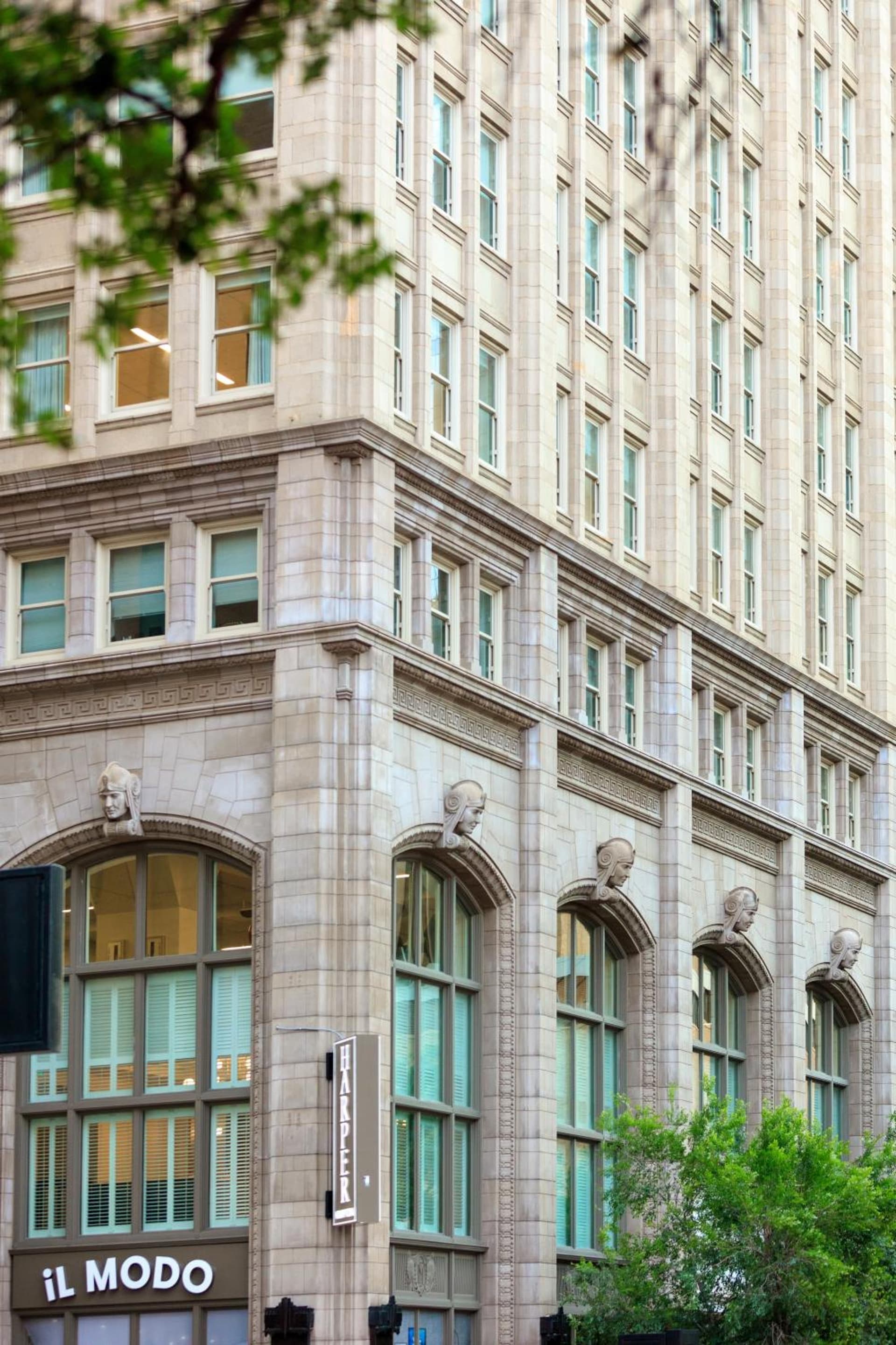 Kimpton - Harper Hotel by IHG gallery photo in Fort Worth, TX — image 46