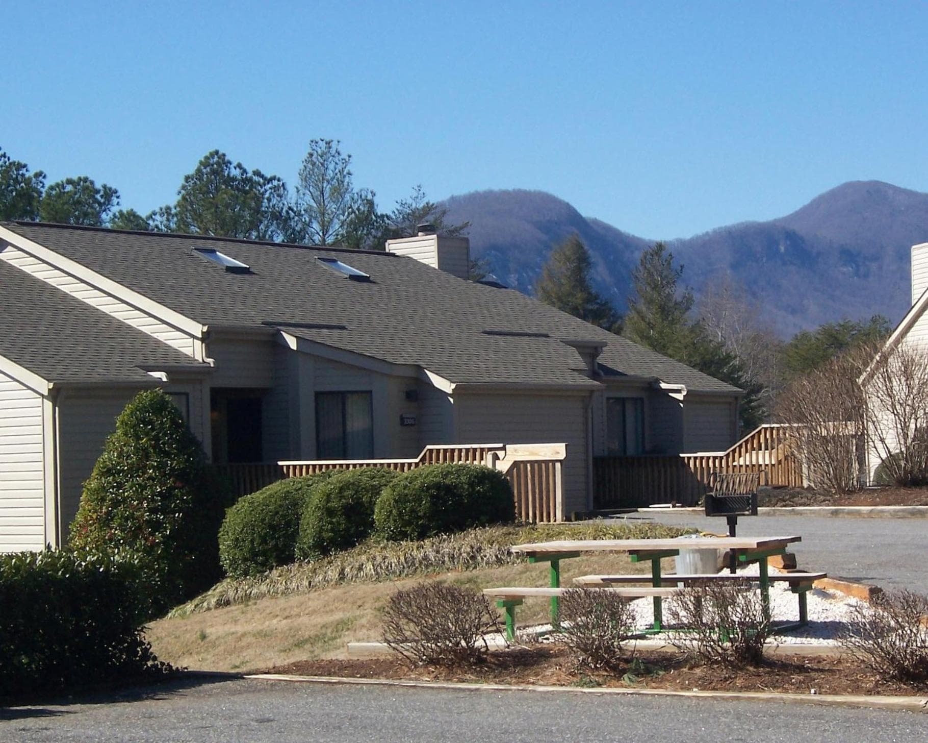 Fairways of the Mountain featured exterior or lobby in Lake Lure, NC — similar hotel