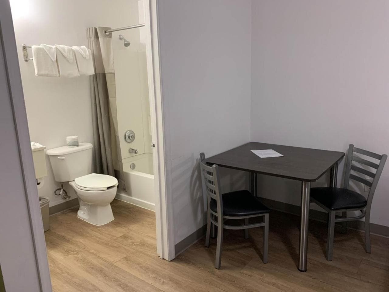 Studio 6 Extended Stay - Hampton, VA - Langley AFB Area gallery photo in Hampton, VA — image 15